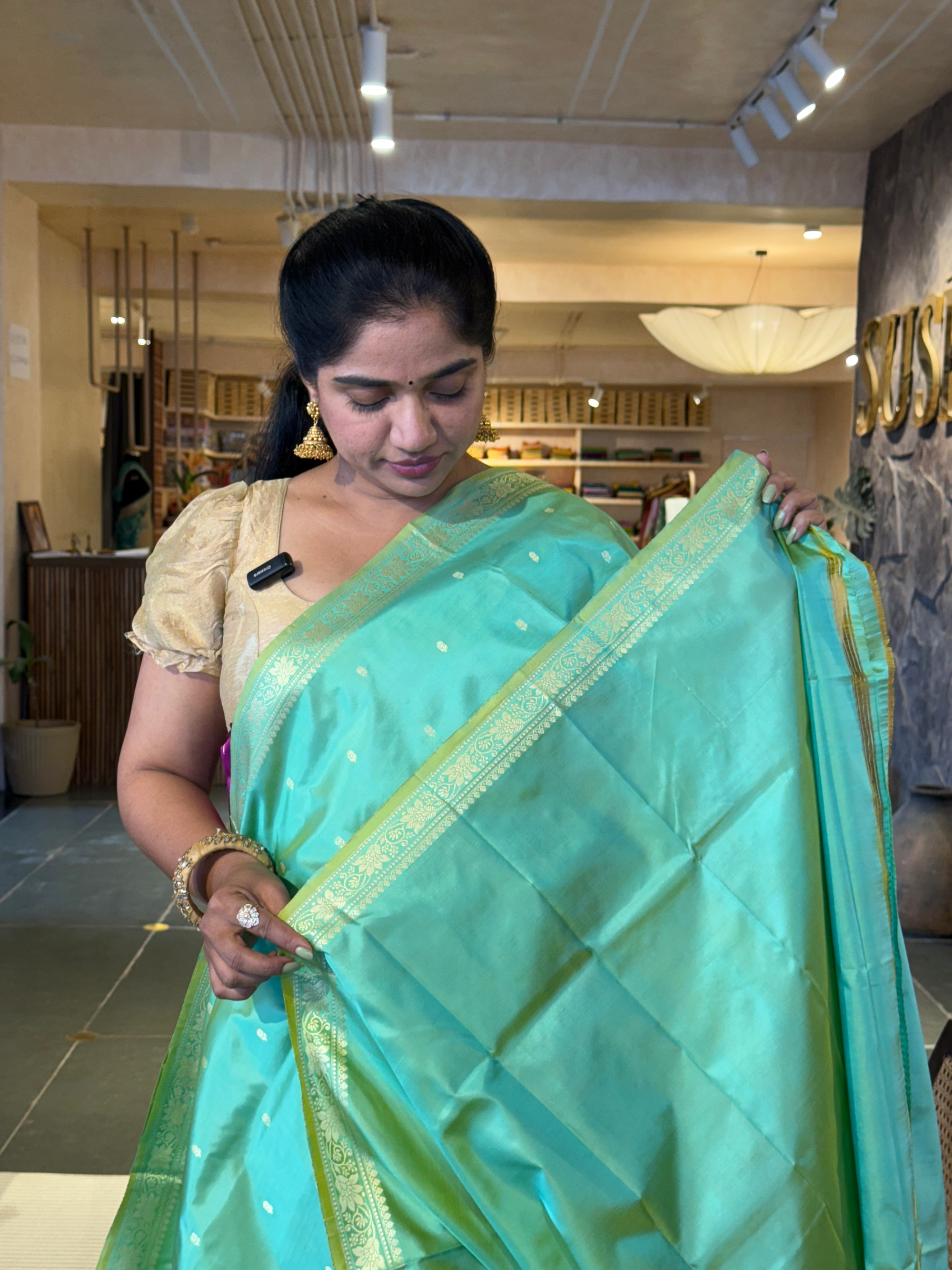 Sea Green & Yellow Dual tone Banarasi Handloom Katan Silk With Resham Weaving