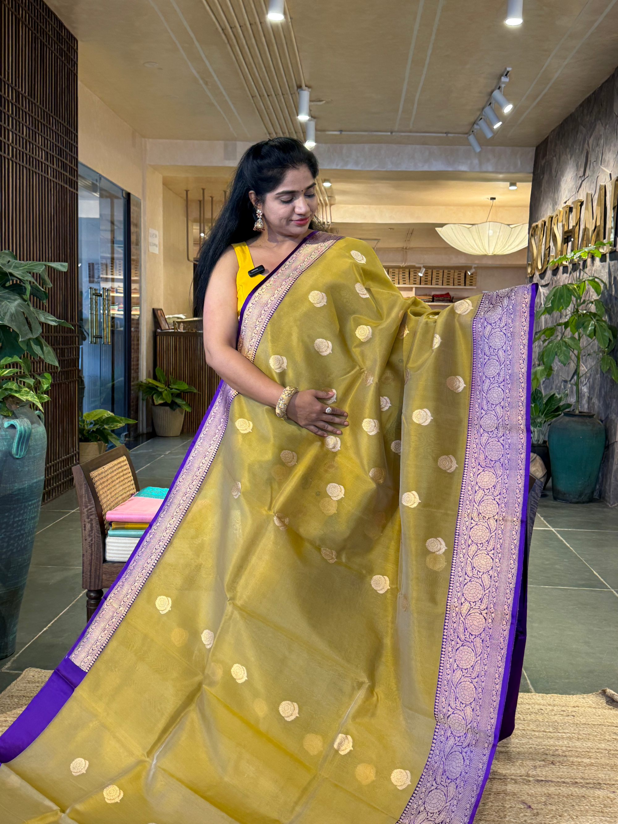 KBMA2207 : Banarasi Handloom Kora Silk Saree