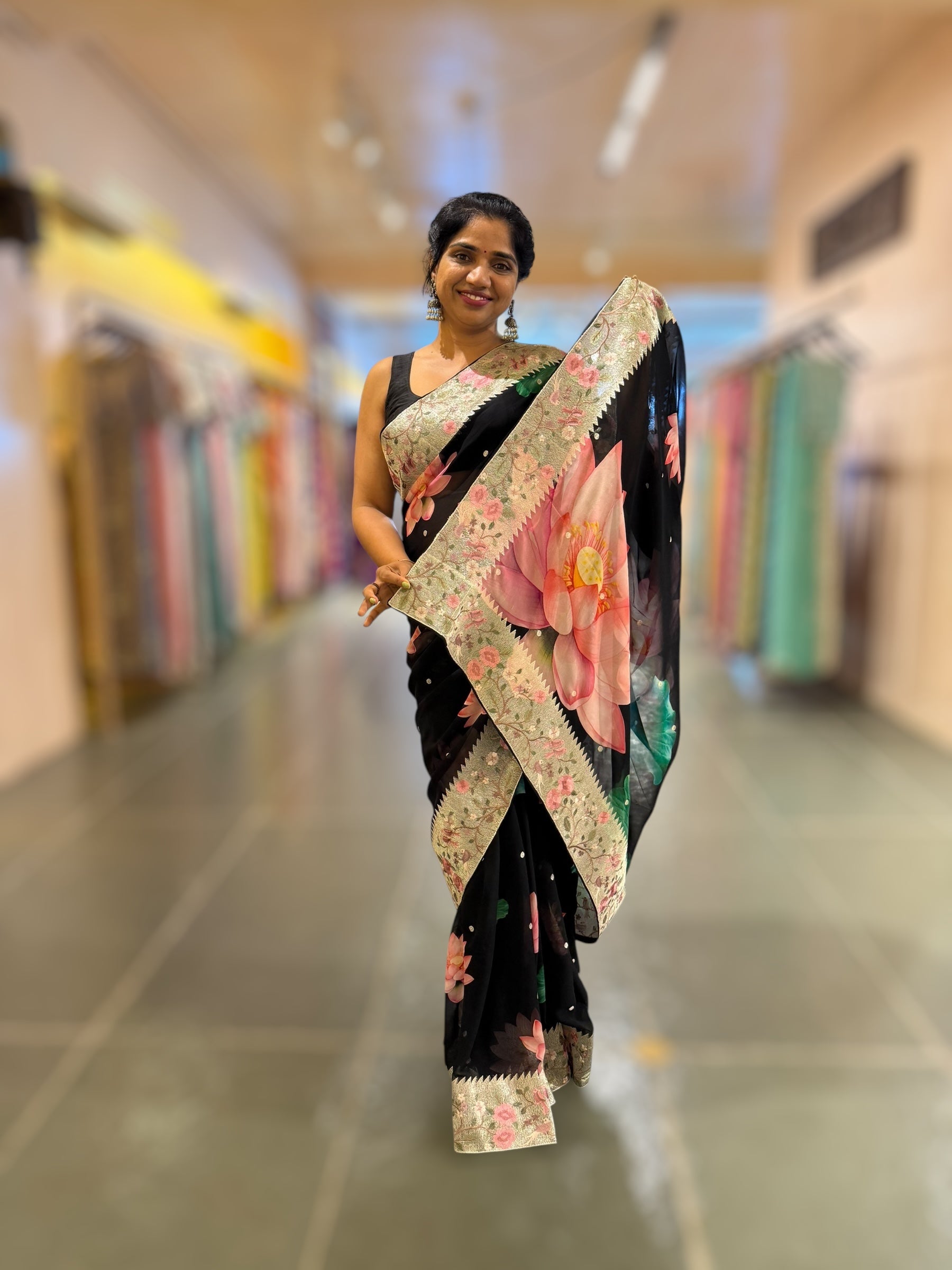 Black Printed Gorgette Saree With Tissue Embroider Border
