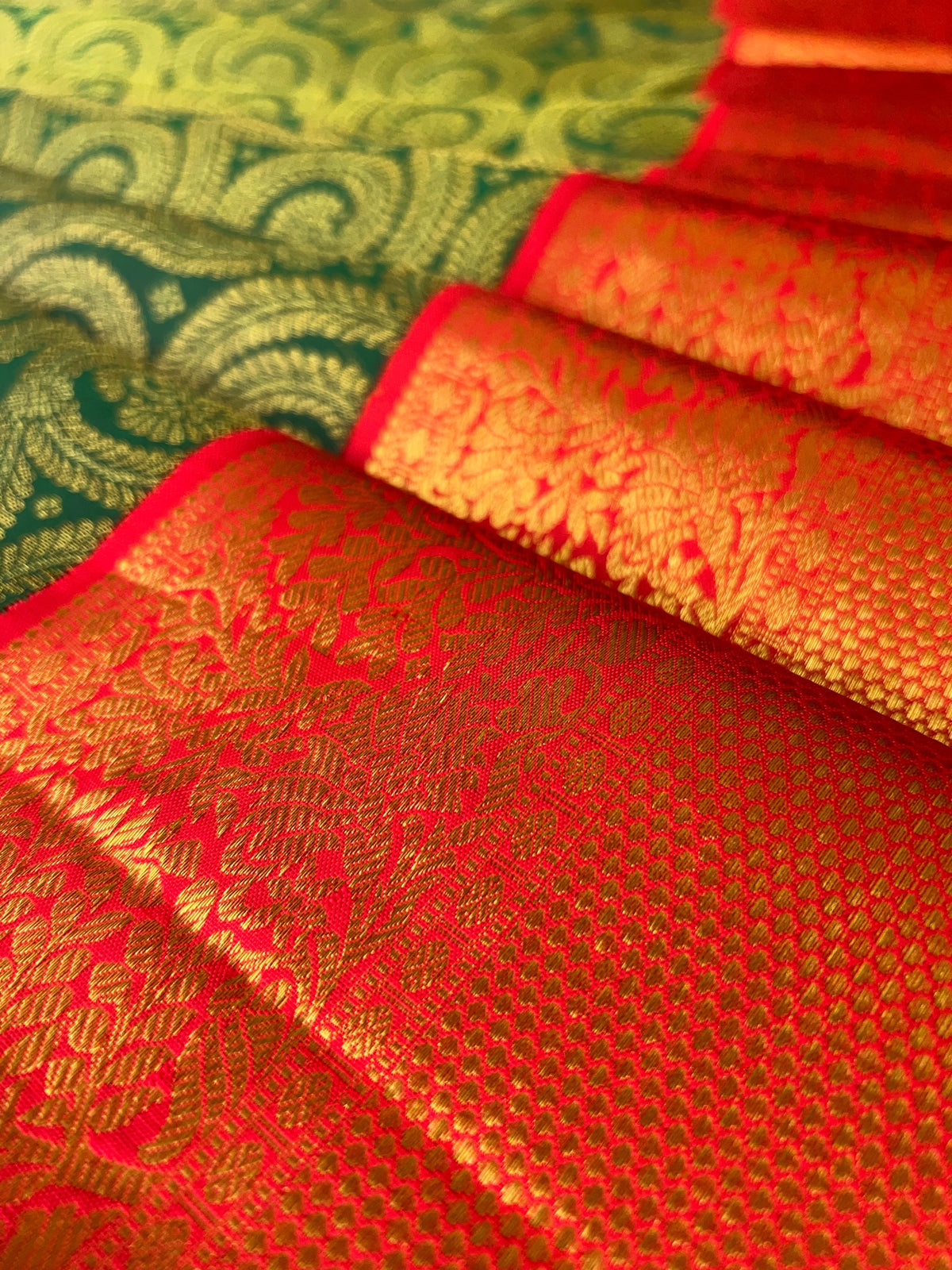 Pure Kanchi Pattu Brocade Saree - Green & Reddish Orange