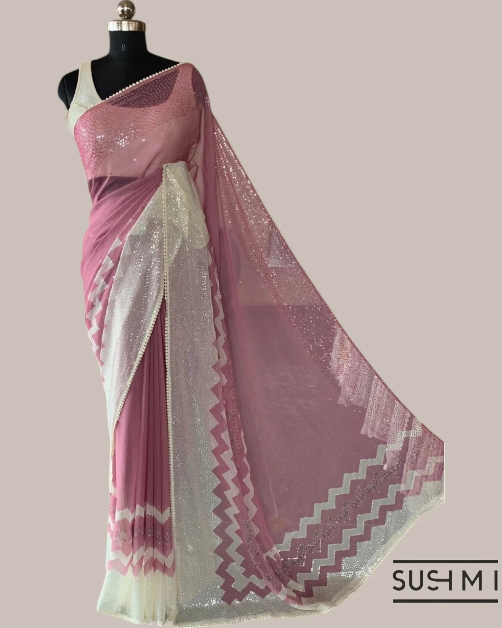 Dusty Pink Pure Gorgette Saree With Zigzag Pattern Sequnce Border
