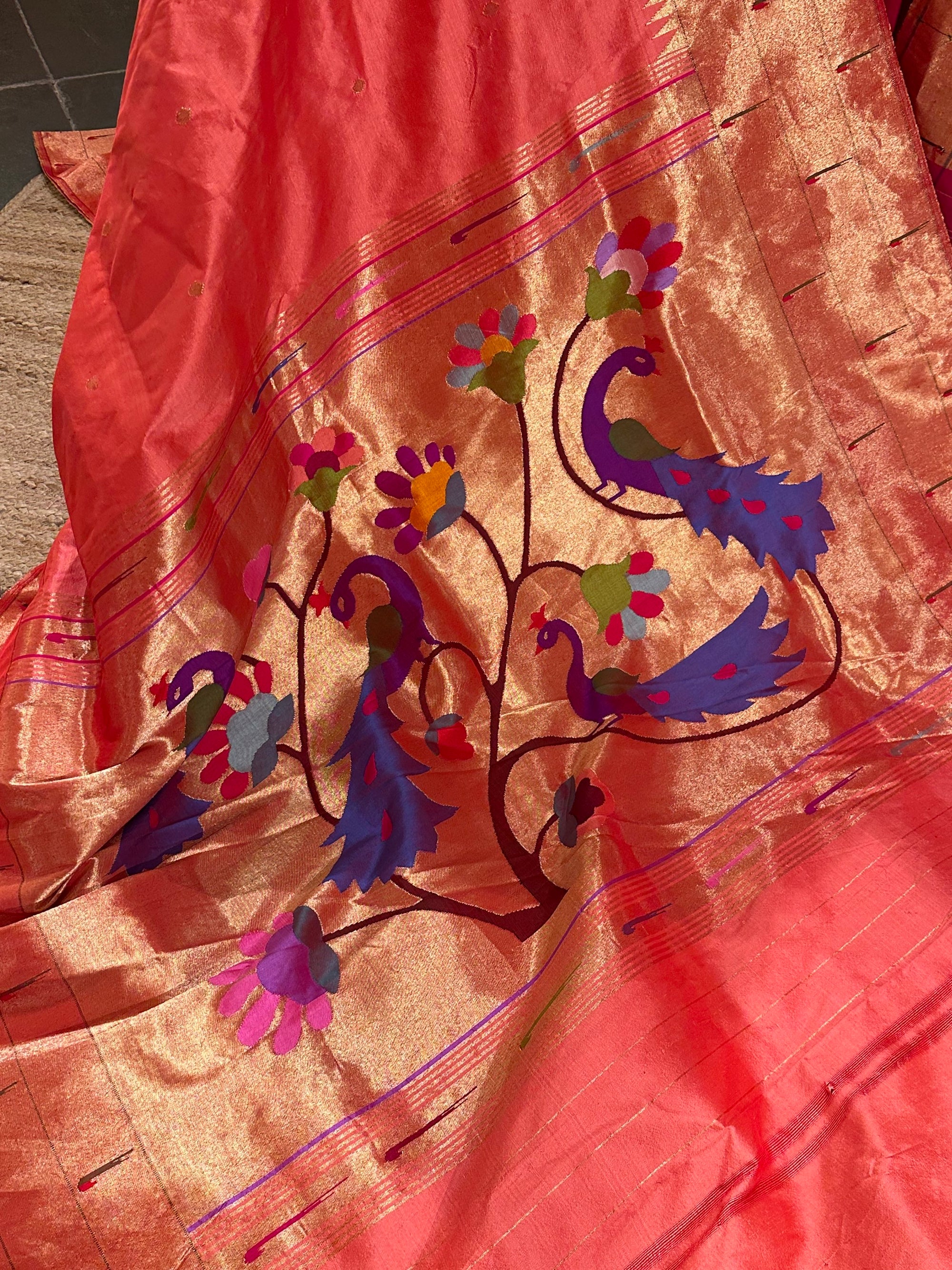Dark kanakambaram color  Tripple Muniya Pure Handloom Painthani S