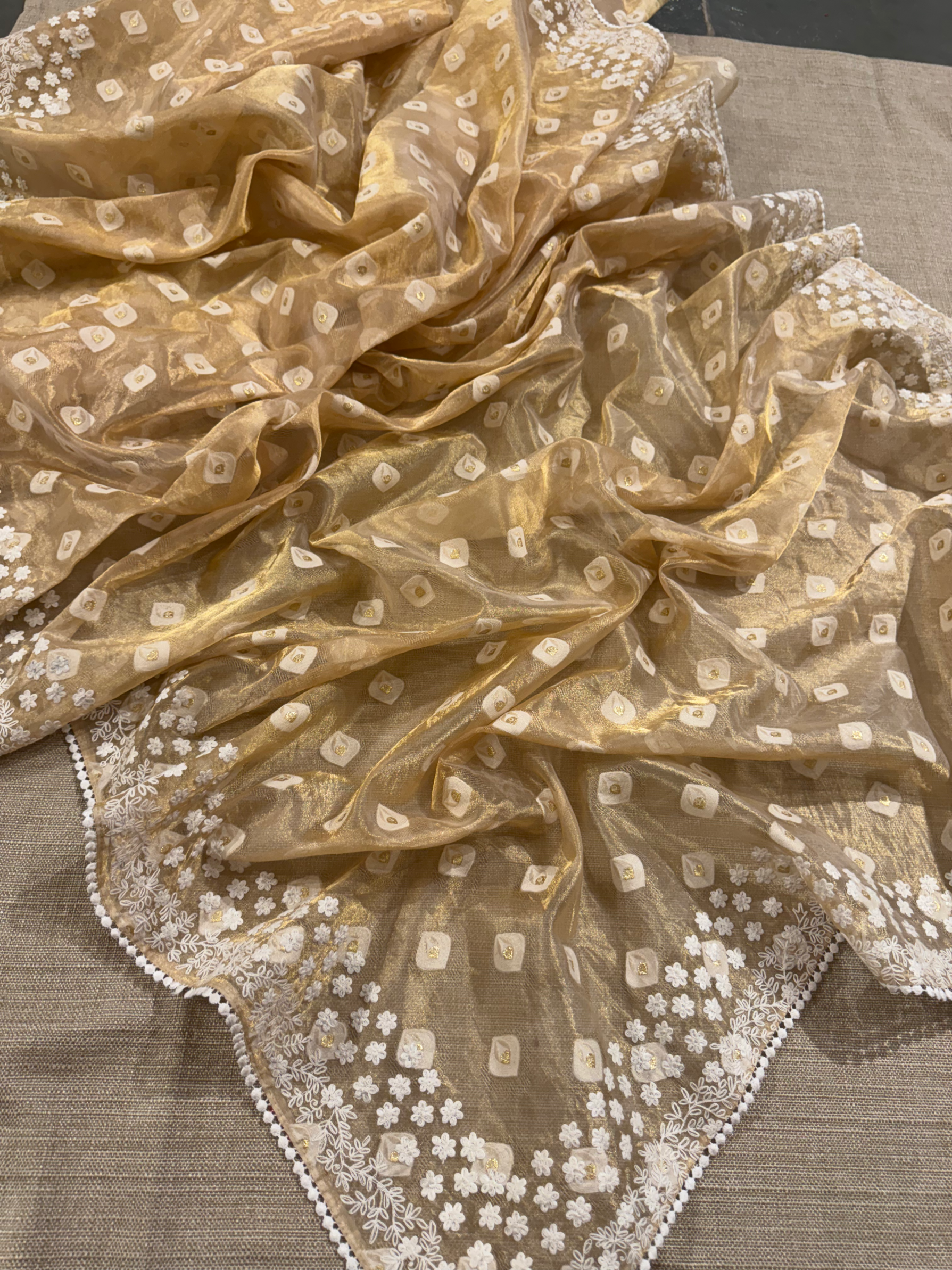 GTEA2003 : Pure Handloom Gold Tissue Saree With handwork borders