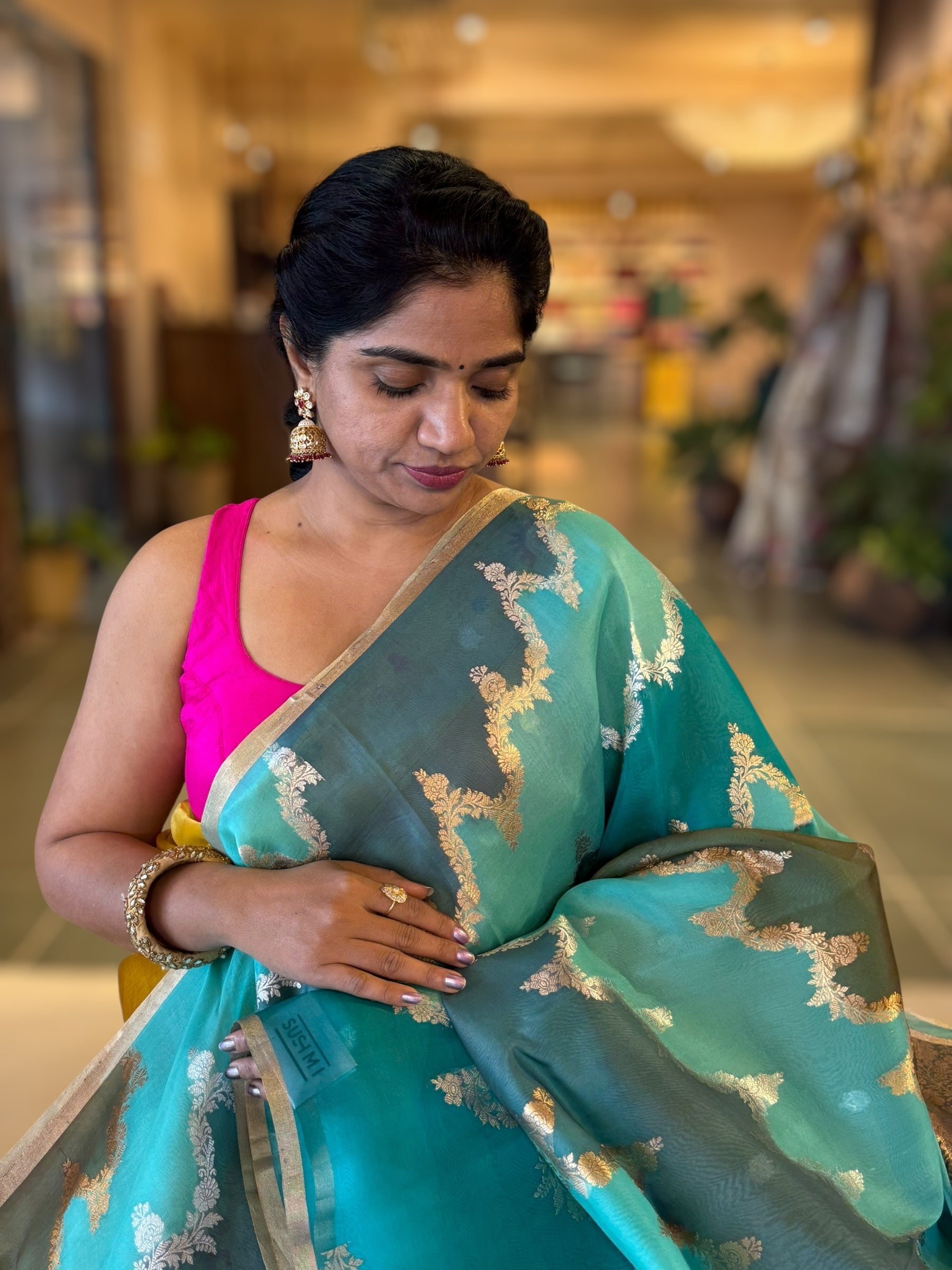 Designer Premium Handloom Rangkaat Kora Banarasi Saree  with Jewelry Design