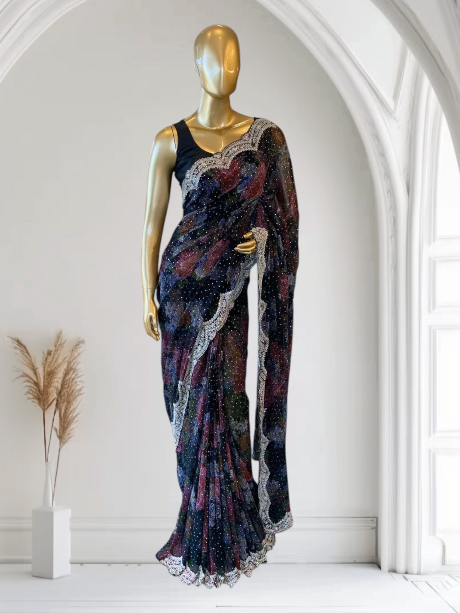 Gorgette printed Saree  with handwork scalloped borders