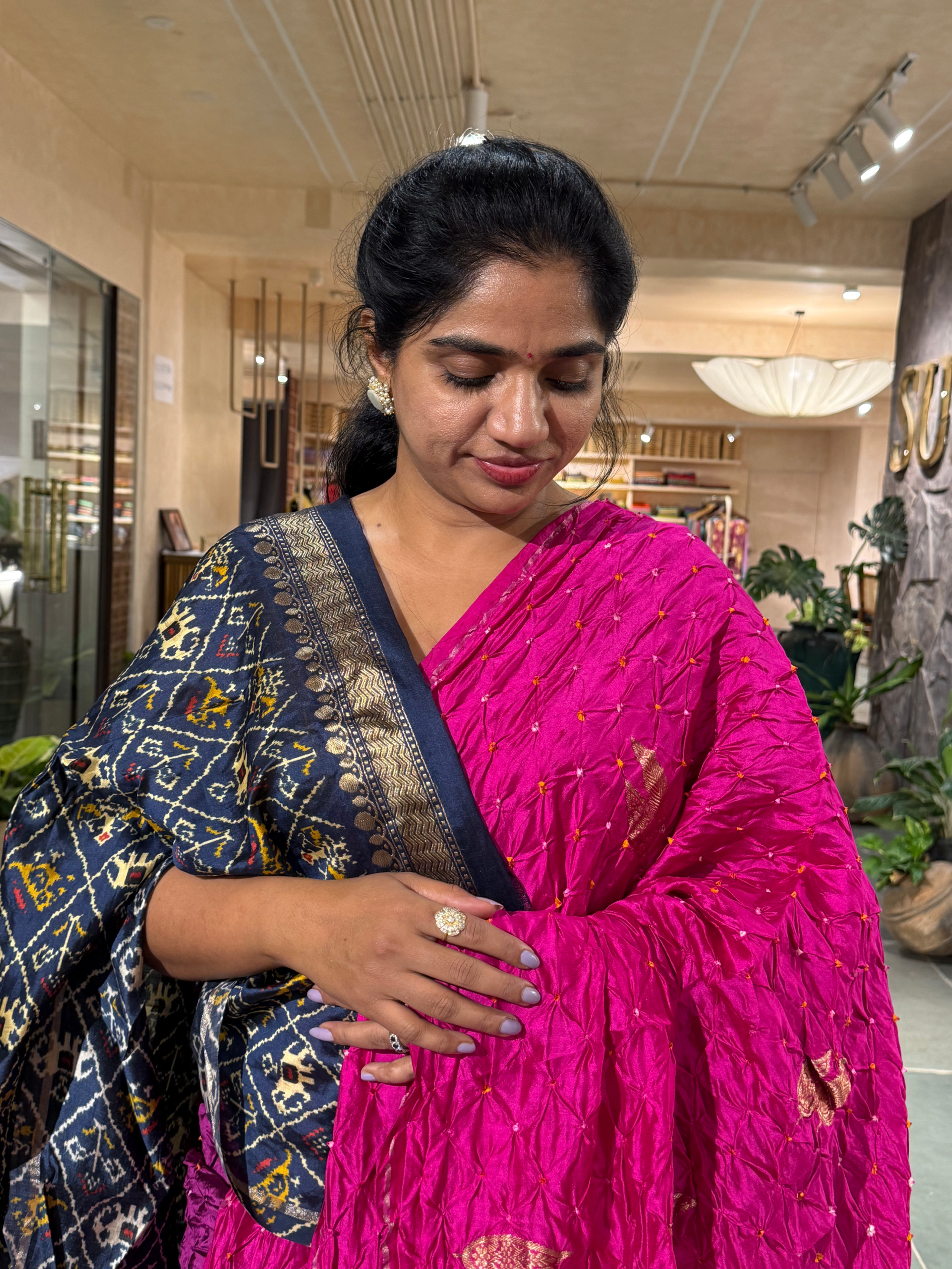 SCBA1104 Pure Handloom Banarasi Chiniya Bandhej Saree with Patola Blouse