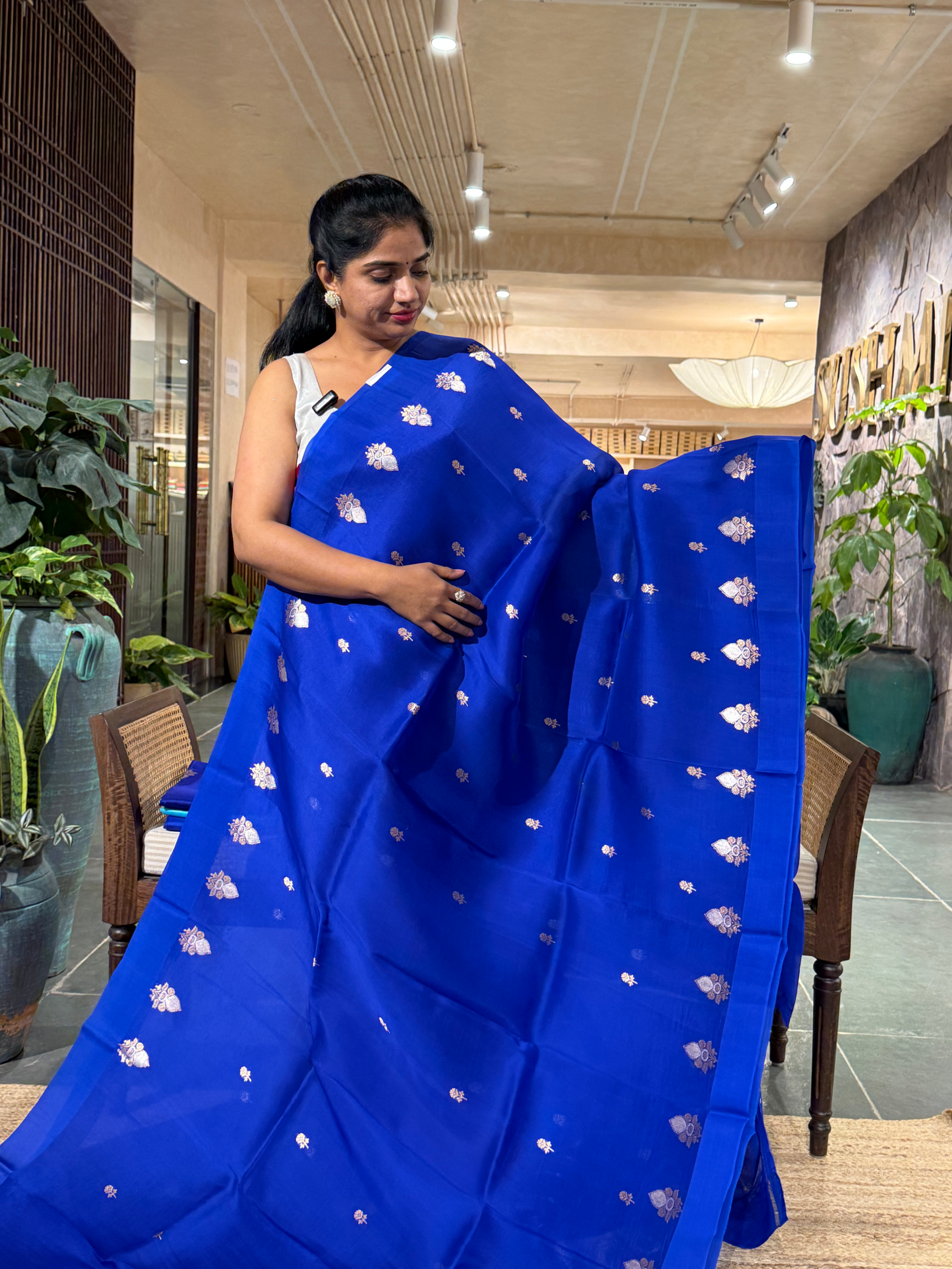 Royal Blue Kora Banarasi Handloom Silk Saree with Sona Rupa Kaduwa Weaving