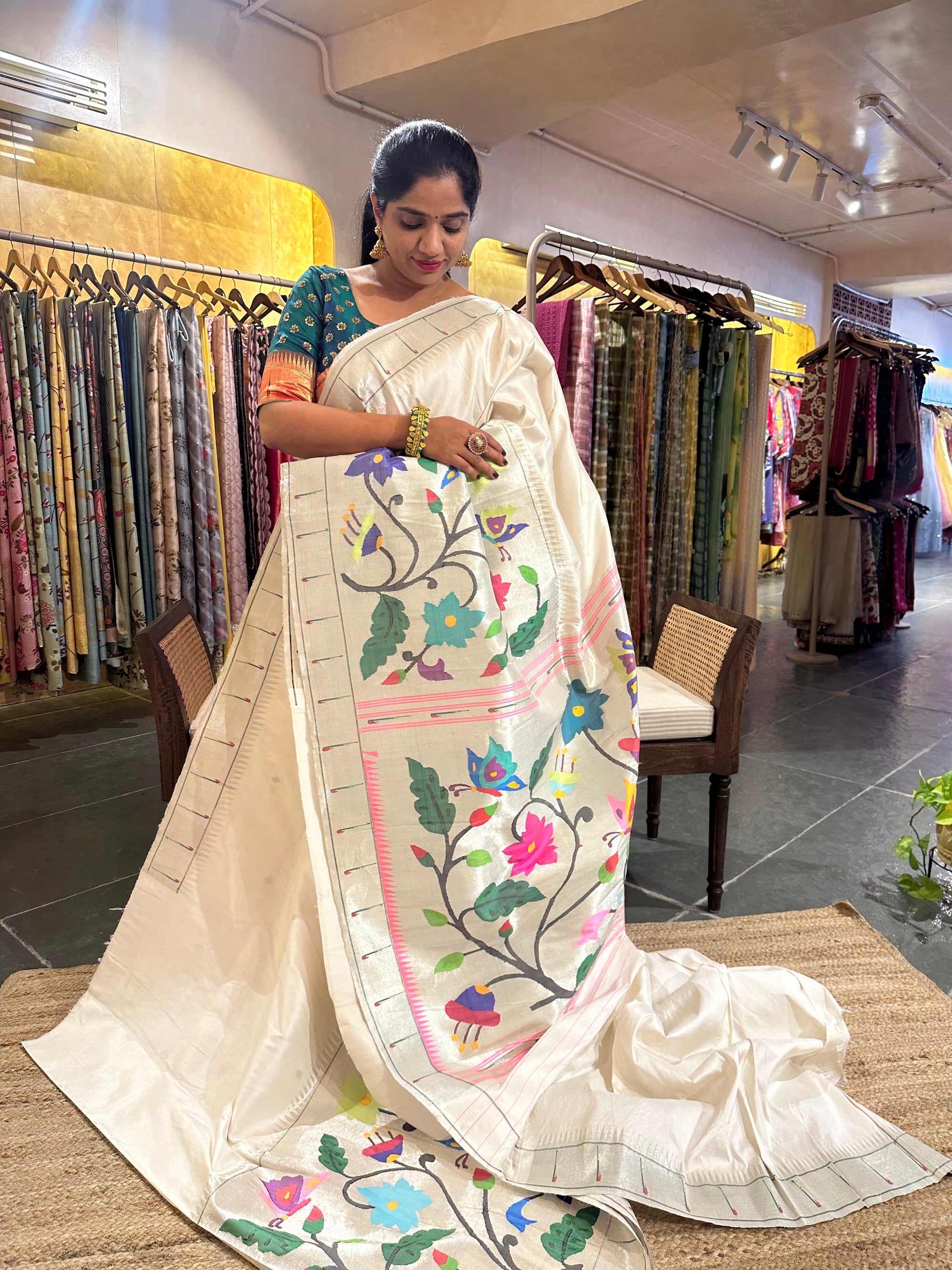 White Pure Handloom Half allover Paithani Saree