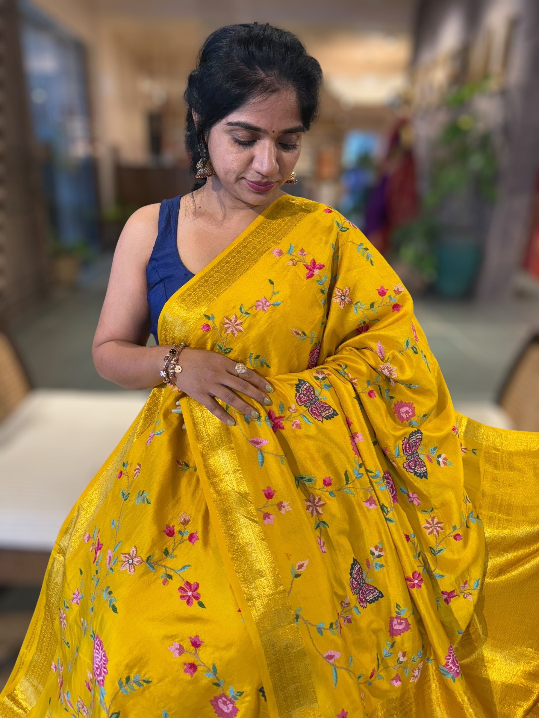 Yellow Kanchi soft Silk Saree With Allover Petite Point Embroidery
