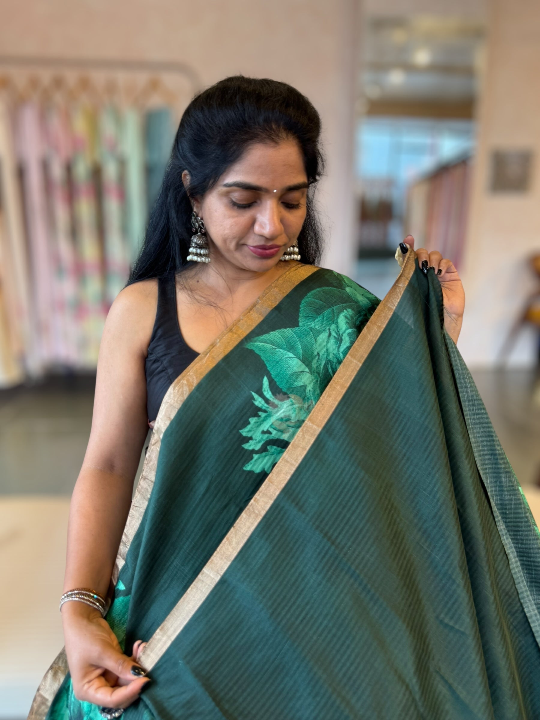 Ruby Pink Kanchi Soft Silk Saree With Statement 3D Rose Print allover