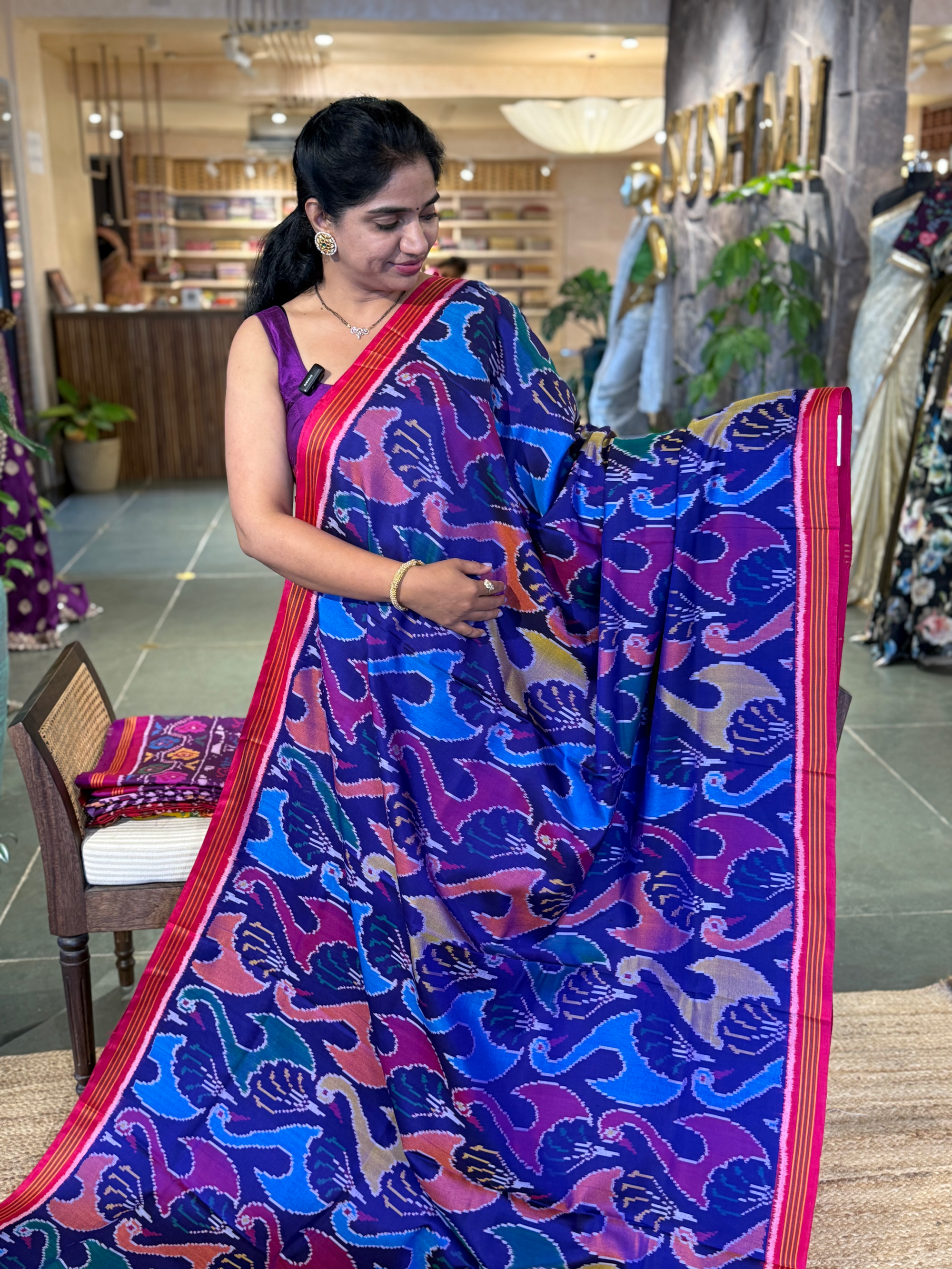 Purplish Blue and Reddish Pink Patan Patola Saree with Statement Swan Pattern