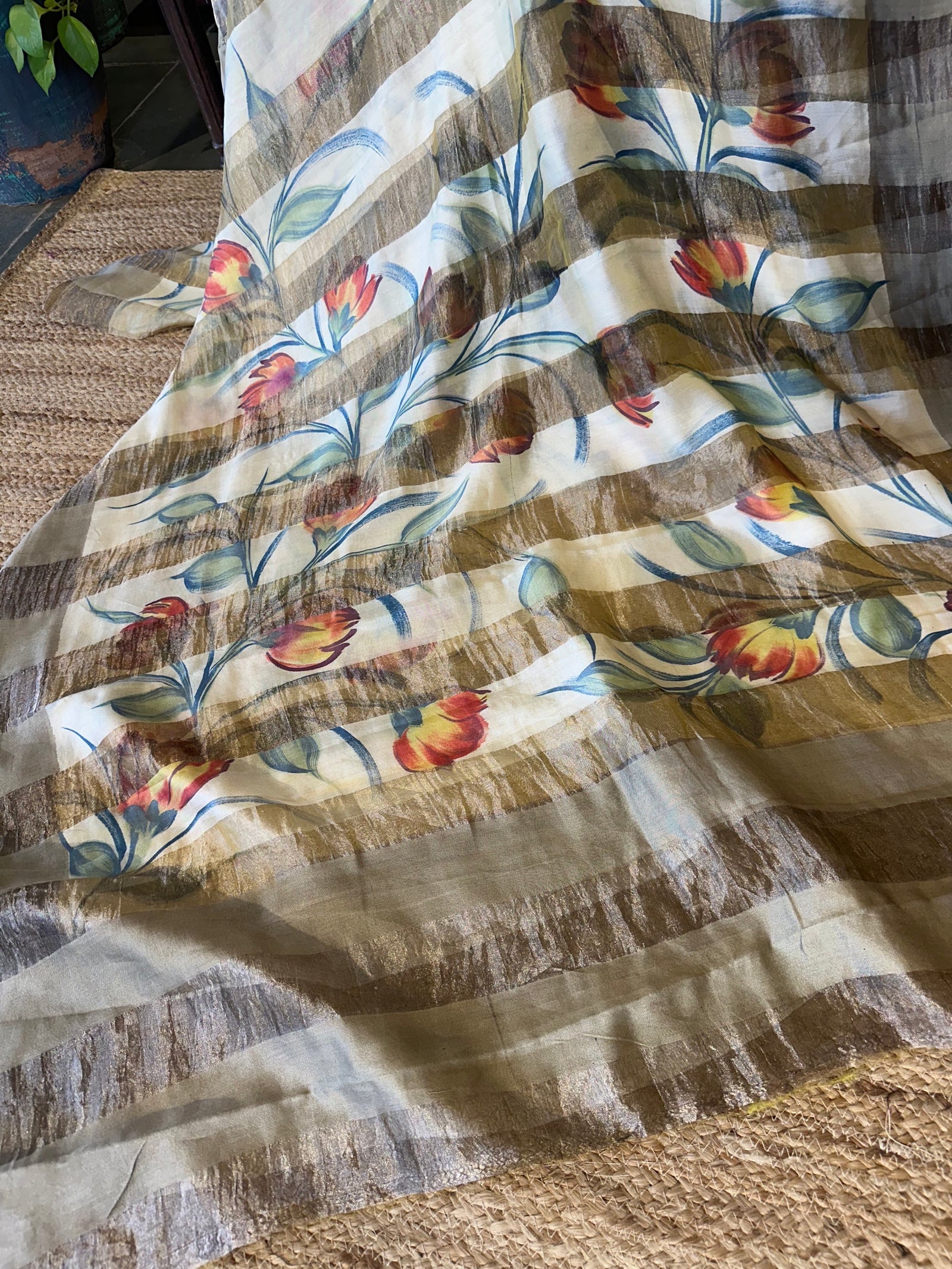 Pure Handloom Banarasi Munga Tissue  Saree with allover  handpainting