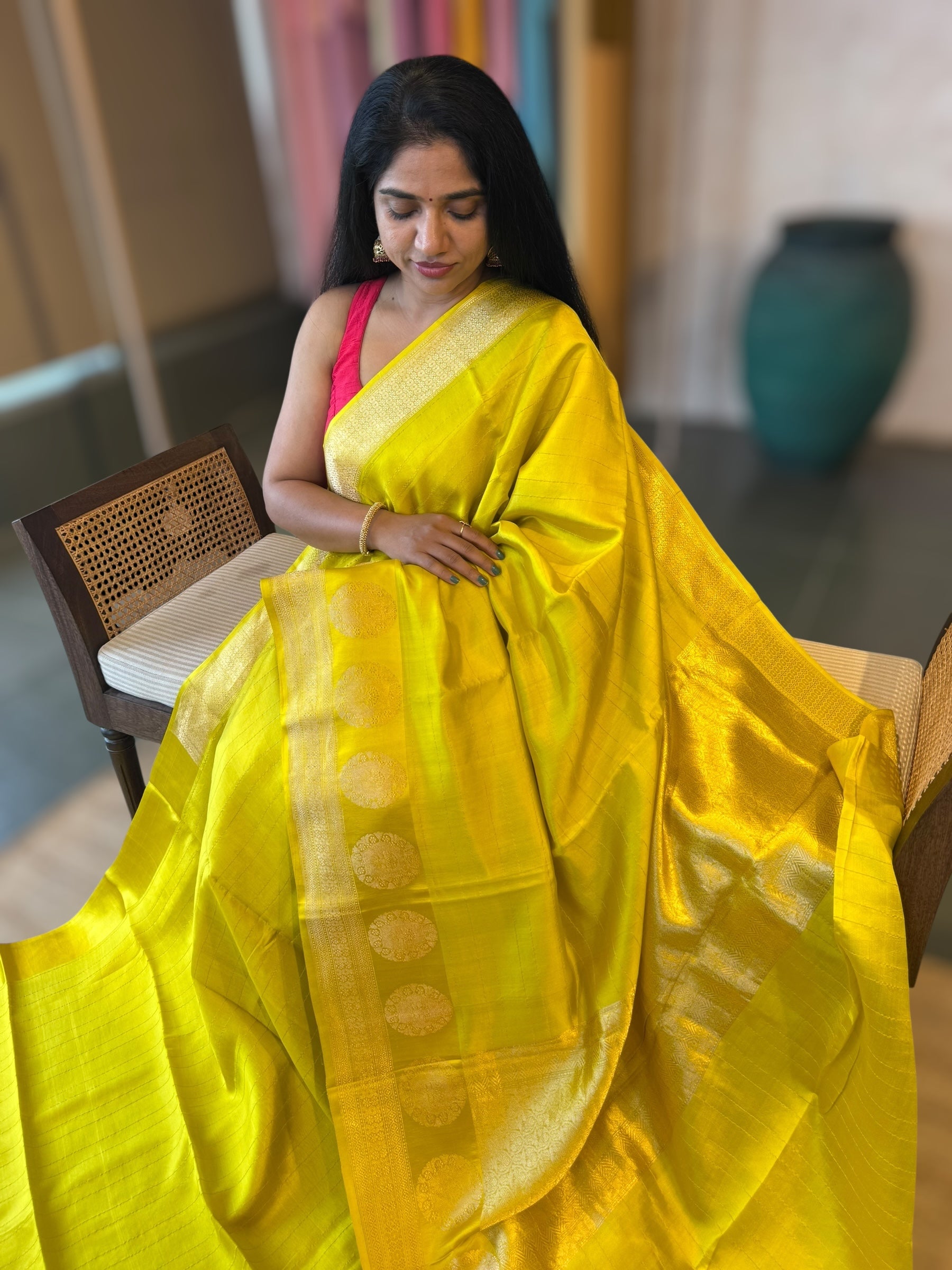 Neon Green Banarasi Raw Mango Silk Saree with Open Borders & Kaduwa Weaving