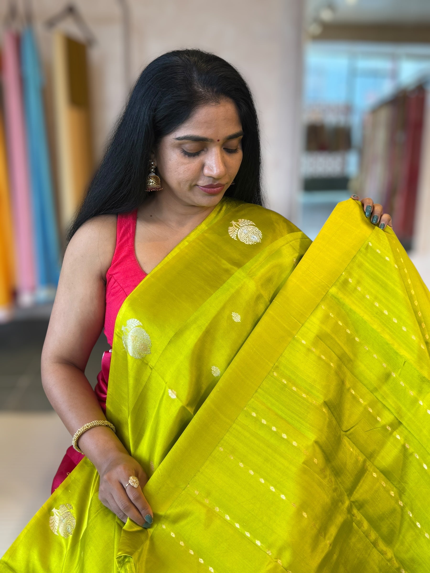 Neon Green Banarasi Raw Mango Silk Saree with Open Borders & Kaduwa Weaving