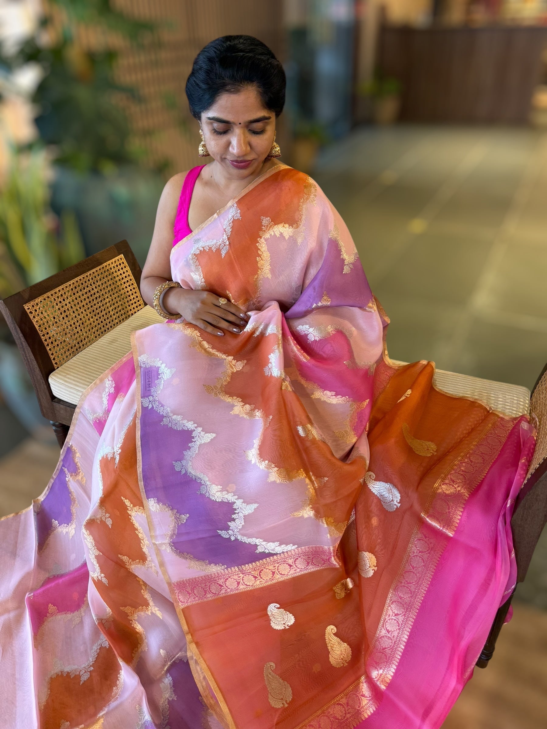 Designer Premium Handloom Rangkaat Kora Banarasi Saree  with Jewelry Design