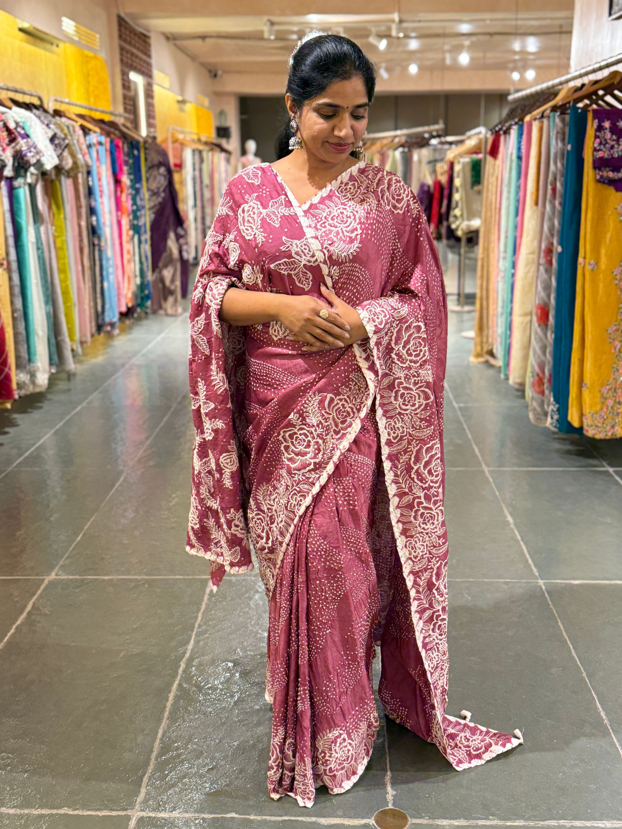 Dark Onion Pink Pure Gajji Silk Rai Bandhej Saree with Outline Embroidery
