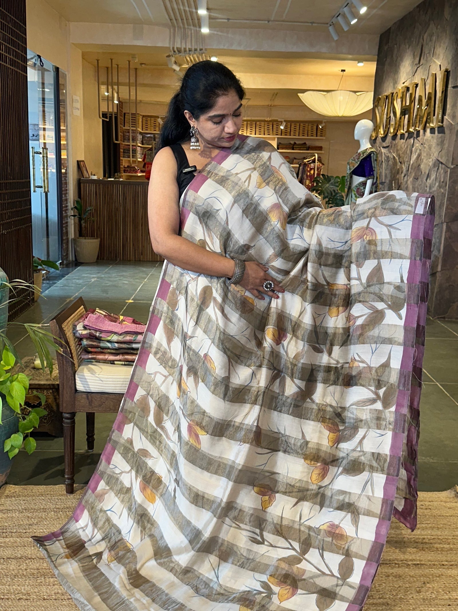 Pure Handloom Banarasi Munga Tissue  Saree with handpainting