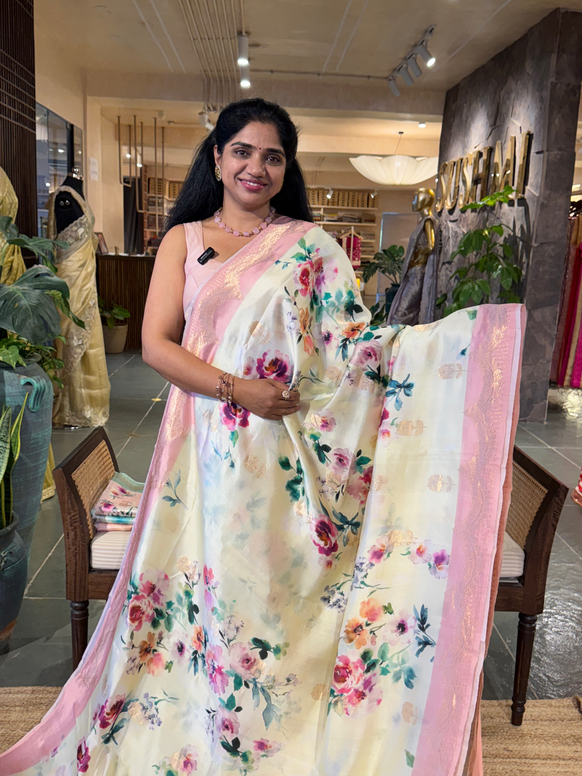 Banarasi Soft Silk Printed Saree With Scalloped Woven Zari Border