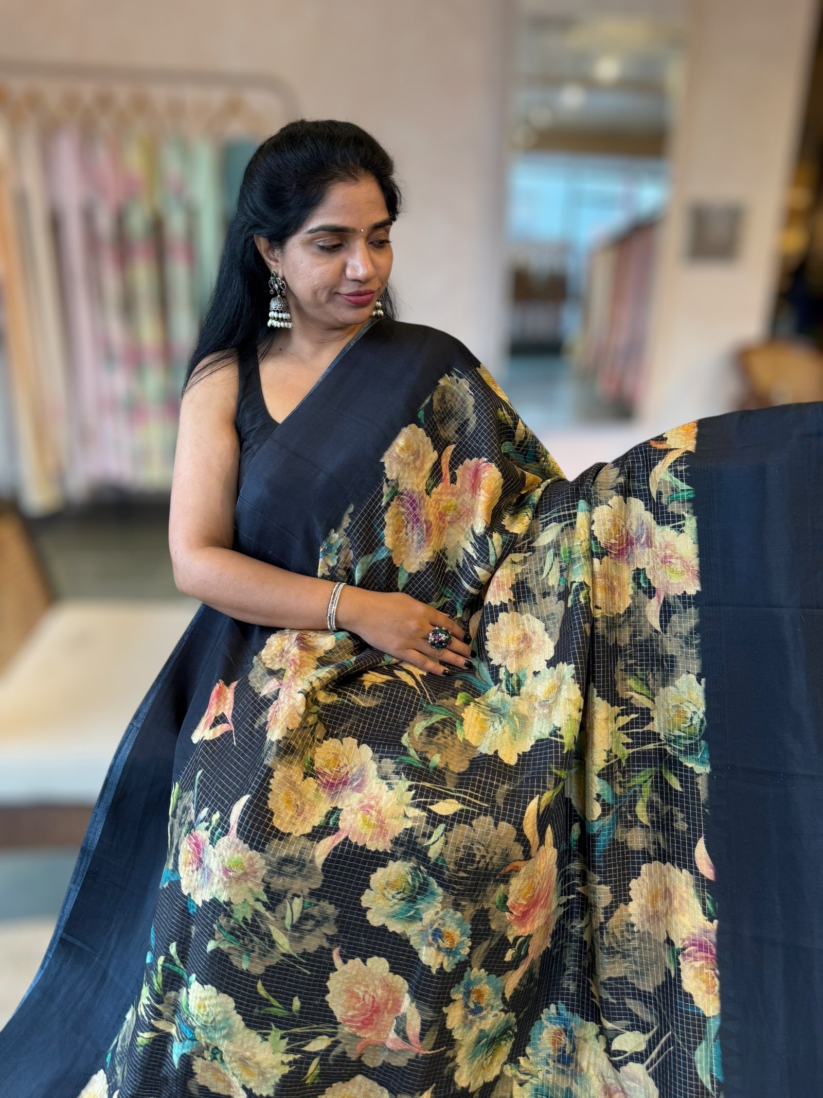 Kanchi Soft Silk Zari Checks Saree With 3D Statement Roses Print Allover