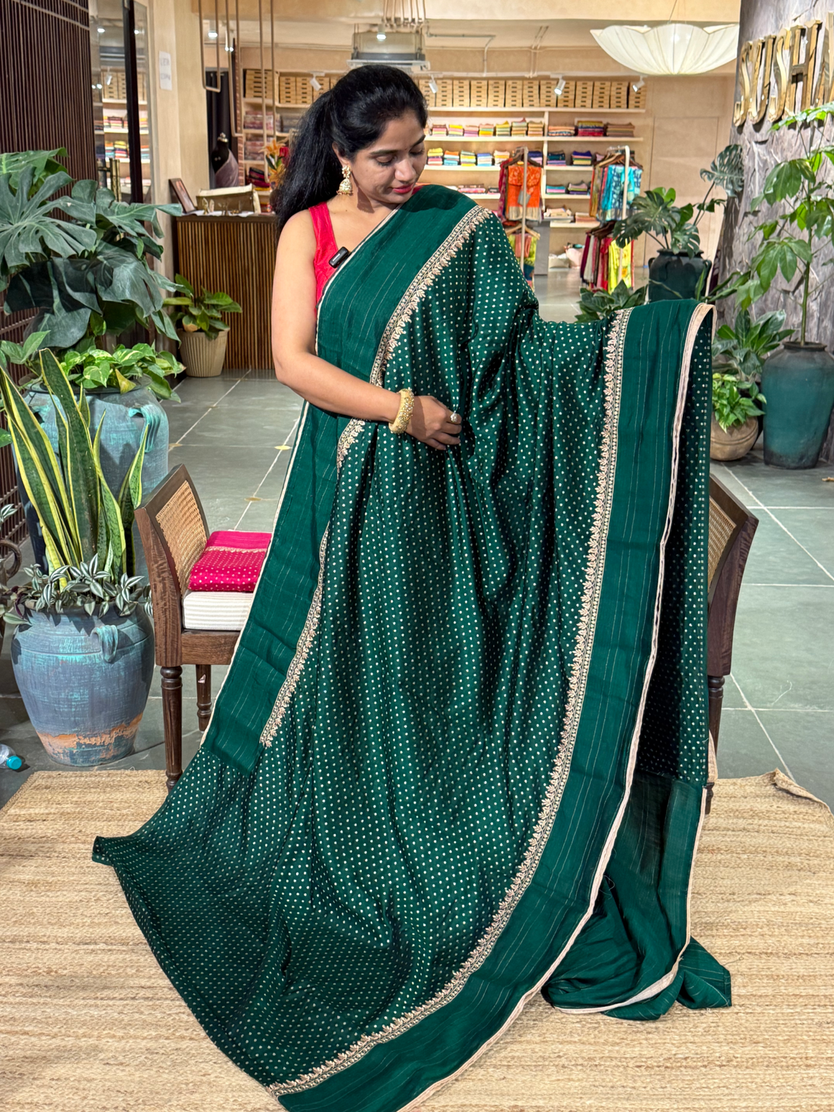 Bottle Green Chiniya Silk Saree with Embroidery Border & Applique Creeper Pallu
