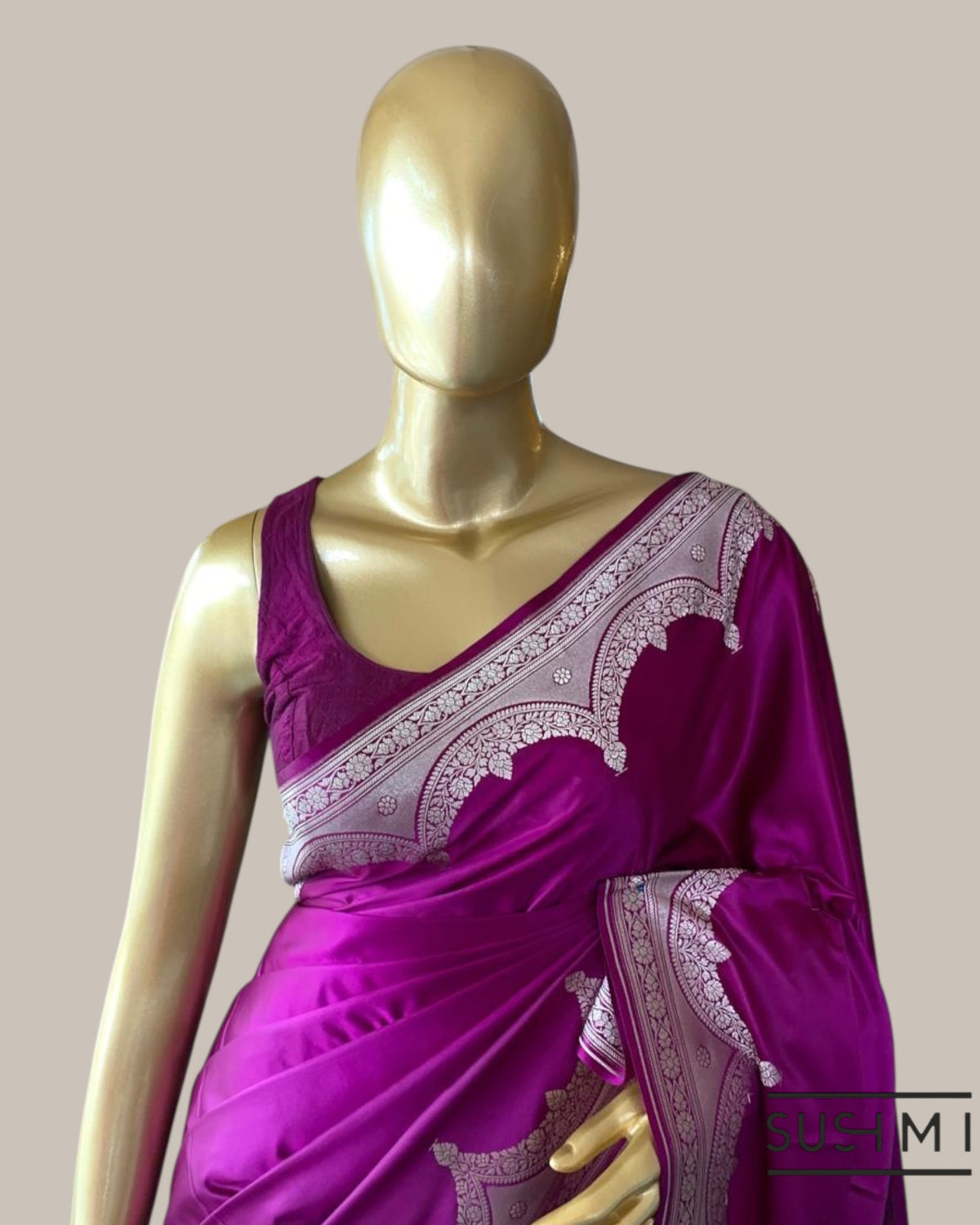 Majenta Purple Mashru Silk Saree With Scalloped Border