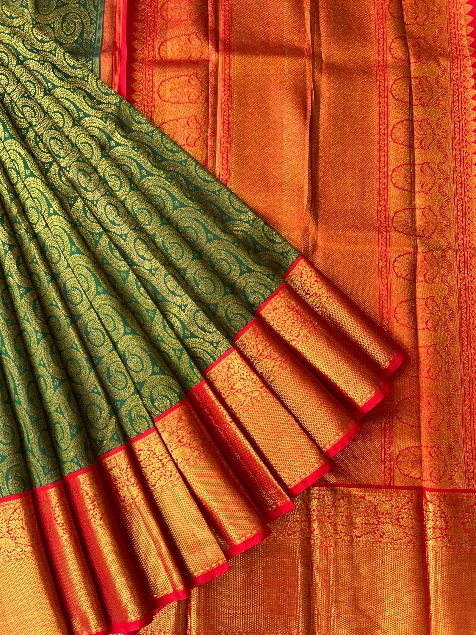 Pure Kanchi Pattu Brocade Saree - Green & Reddish Orange