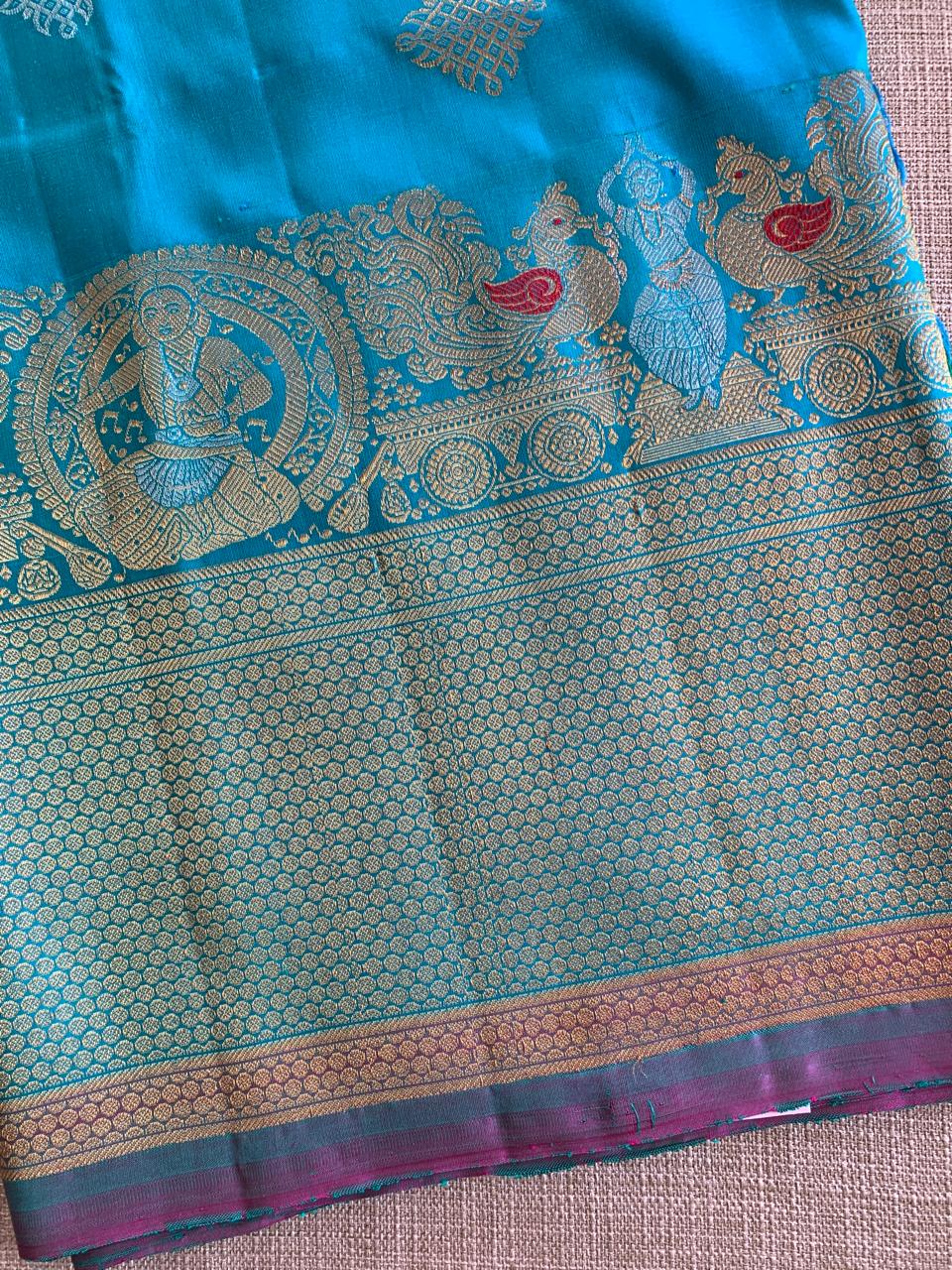 Copper sulphate Blue Pure Handloom Gadwal Saree Turning Borders