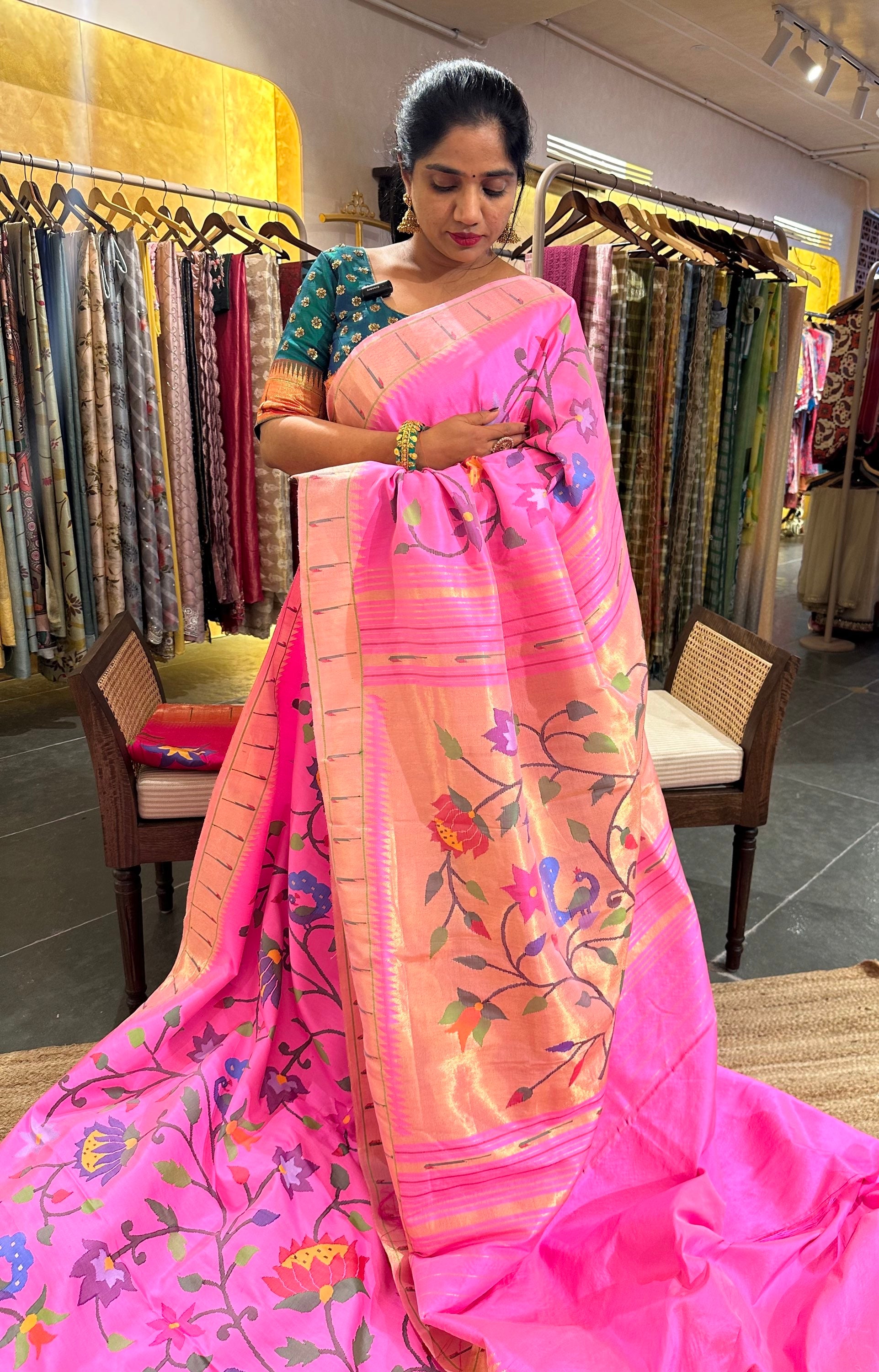Lotus Pink Allover Pure Handloom Paithani Saree