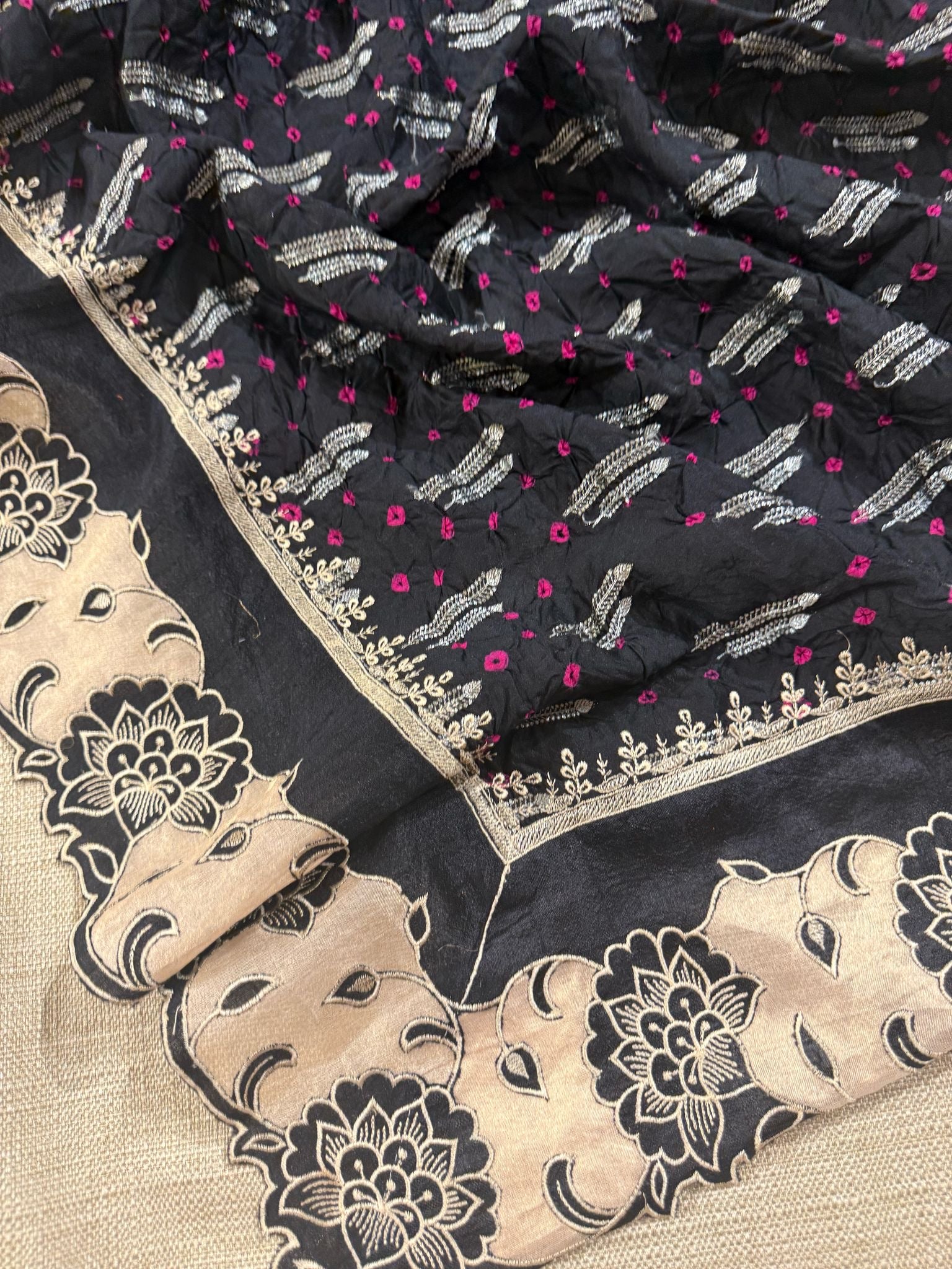 Banarasi Handloom Chiniya Silk Bandhini with Tissue Applique