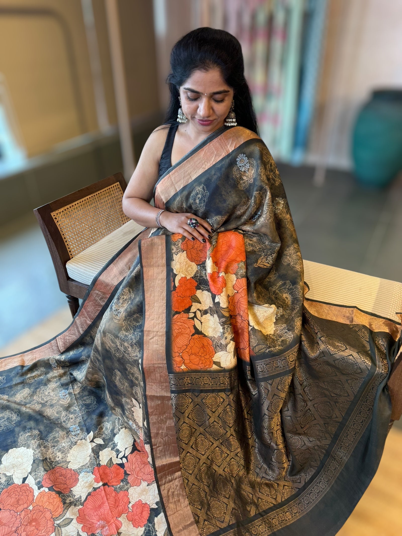 Kanchi Soft Silk Zari Checks Saree With 3D Statement Roses Print Allover