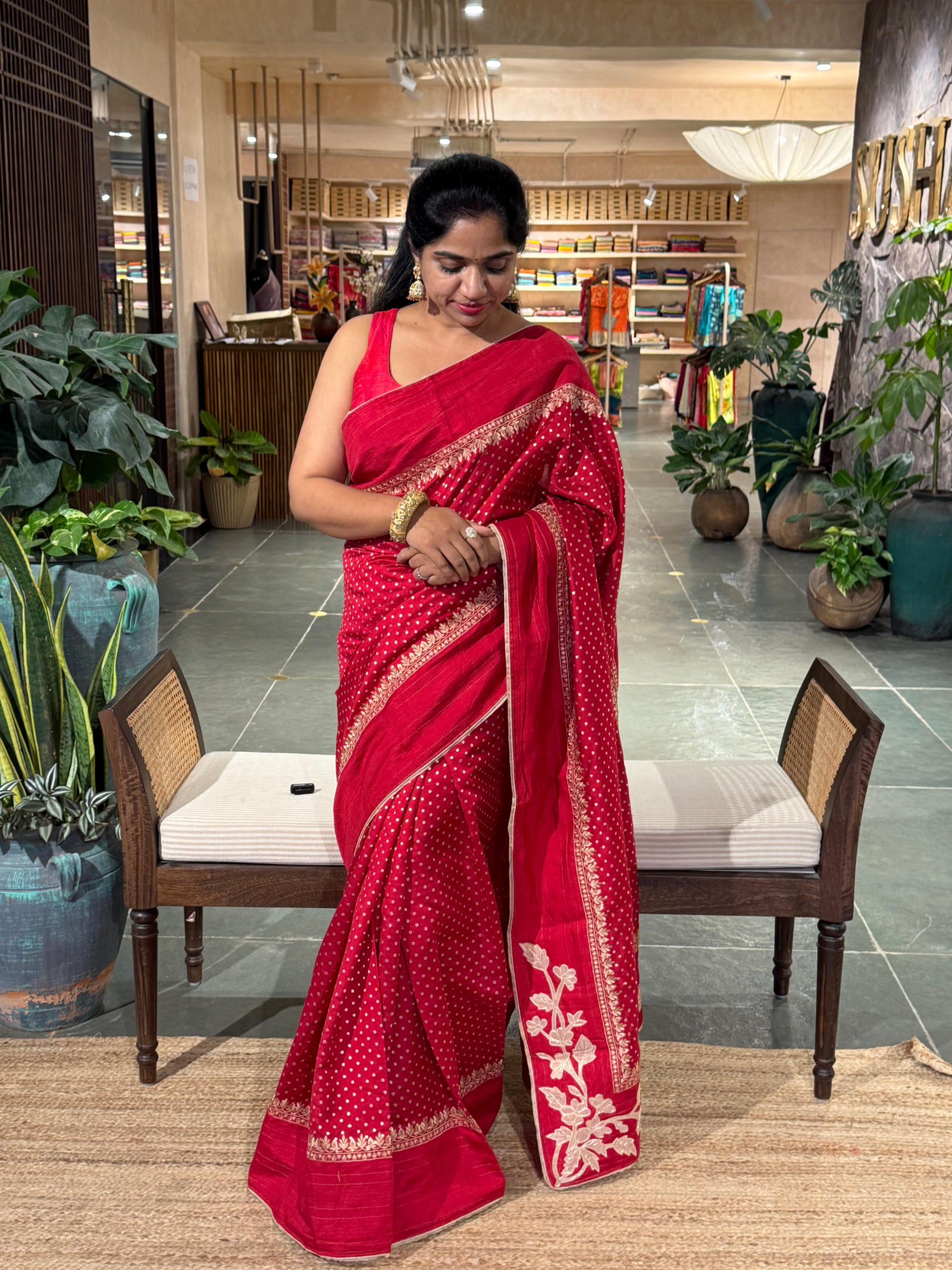 Red Chiniya Silk Saree with Embroidery Border & Applique Creeper Pallu