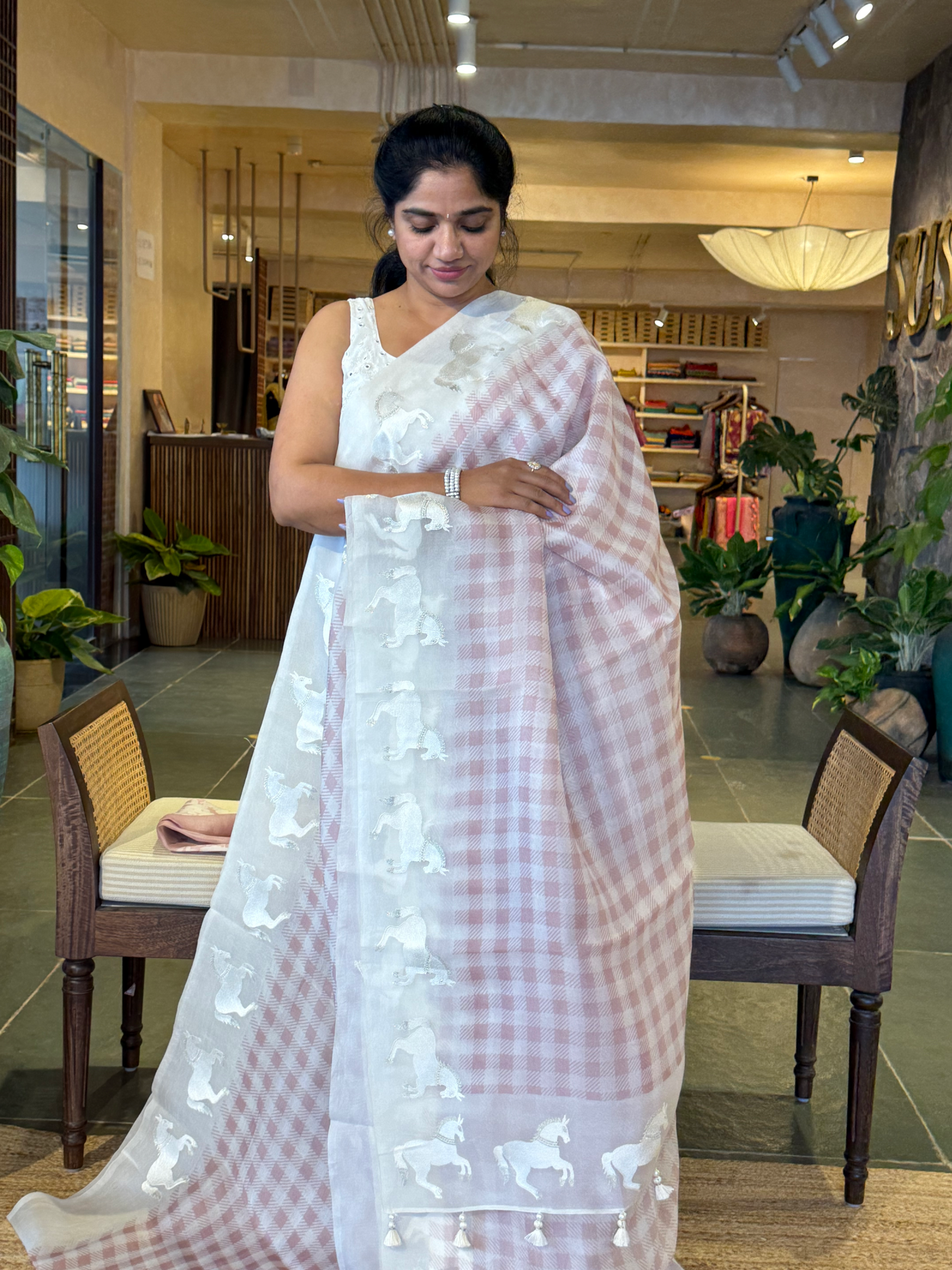 SOCH1302 : White & Blue Organza Saree Wth Embroidered Horse Border & Floral BP