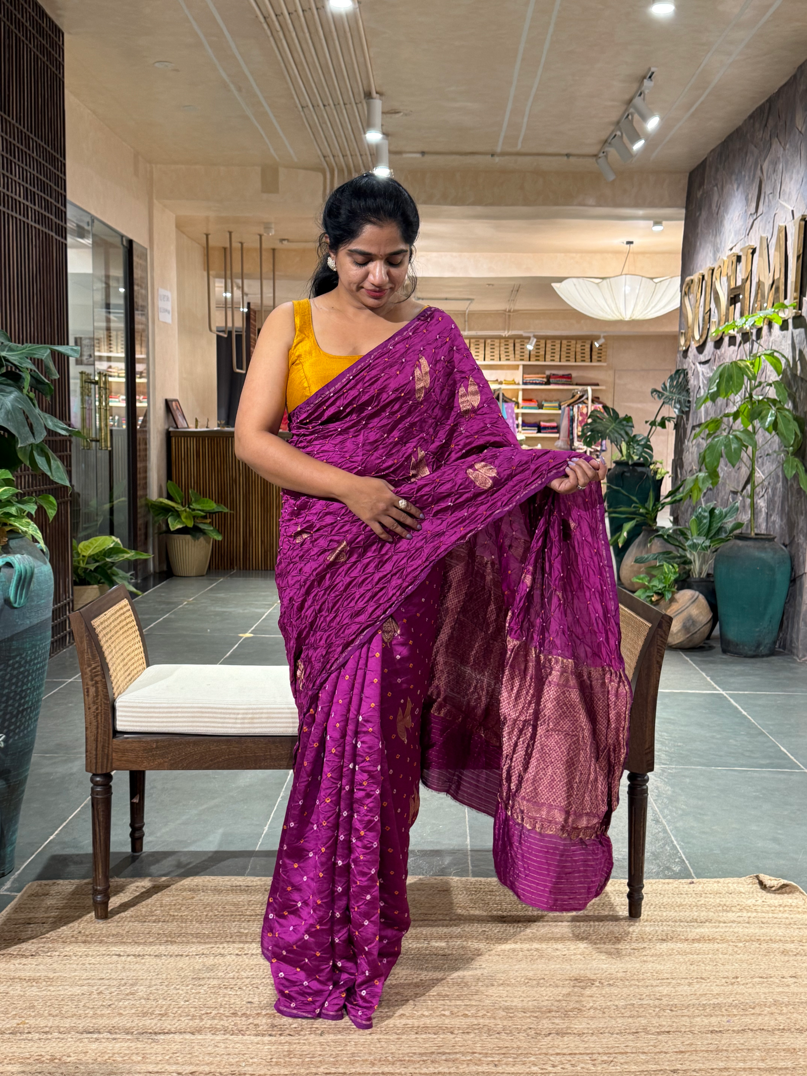 SCBA1101 : Pure Handloom Banarasi Chiniya Bandhej Saree with Patola Blouse