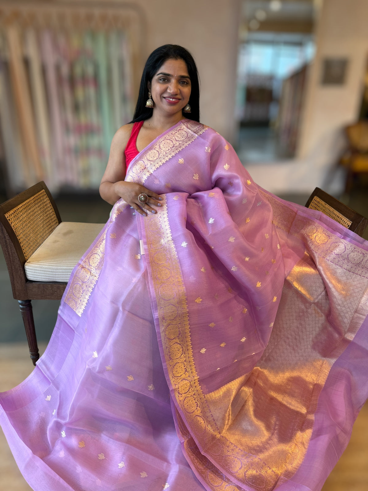 Lilac Pink Pure Handloom Kora Banarasi Saree With Kaduwa Woven Motifs