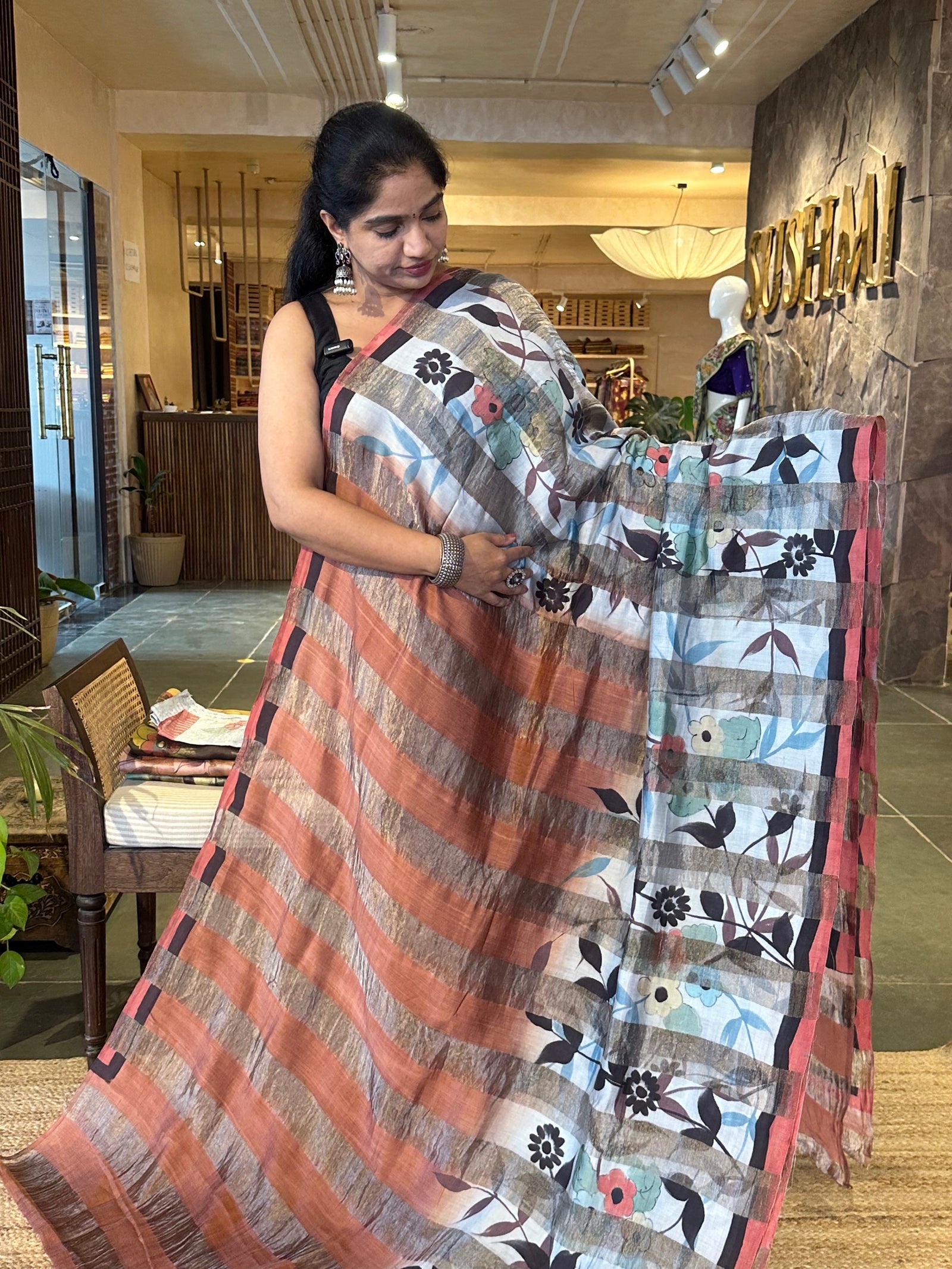 Pure Handloom Banarasi Munga Tissue  Saree with handpainting