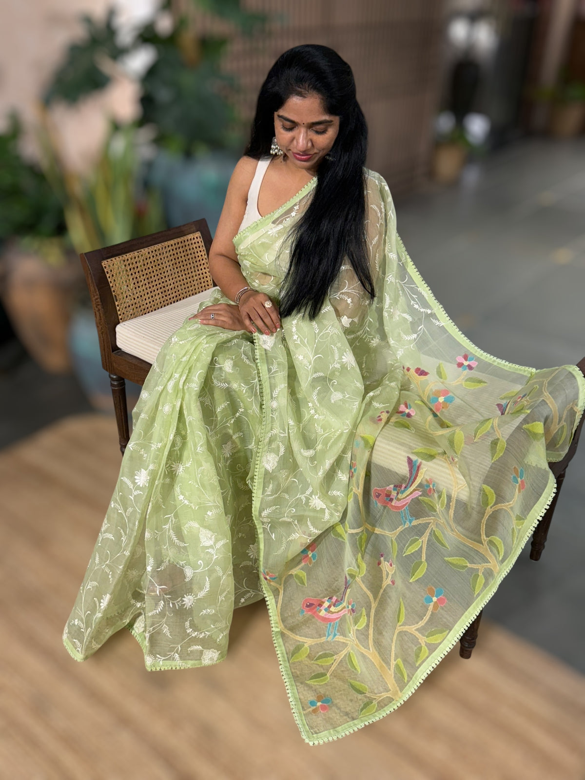 Pista  Green Pure Handloom Muslin Saree with Allover chikankari & Jamdnai Pallu