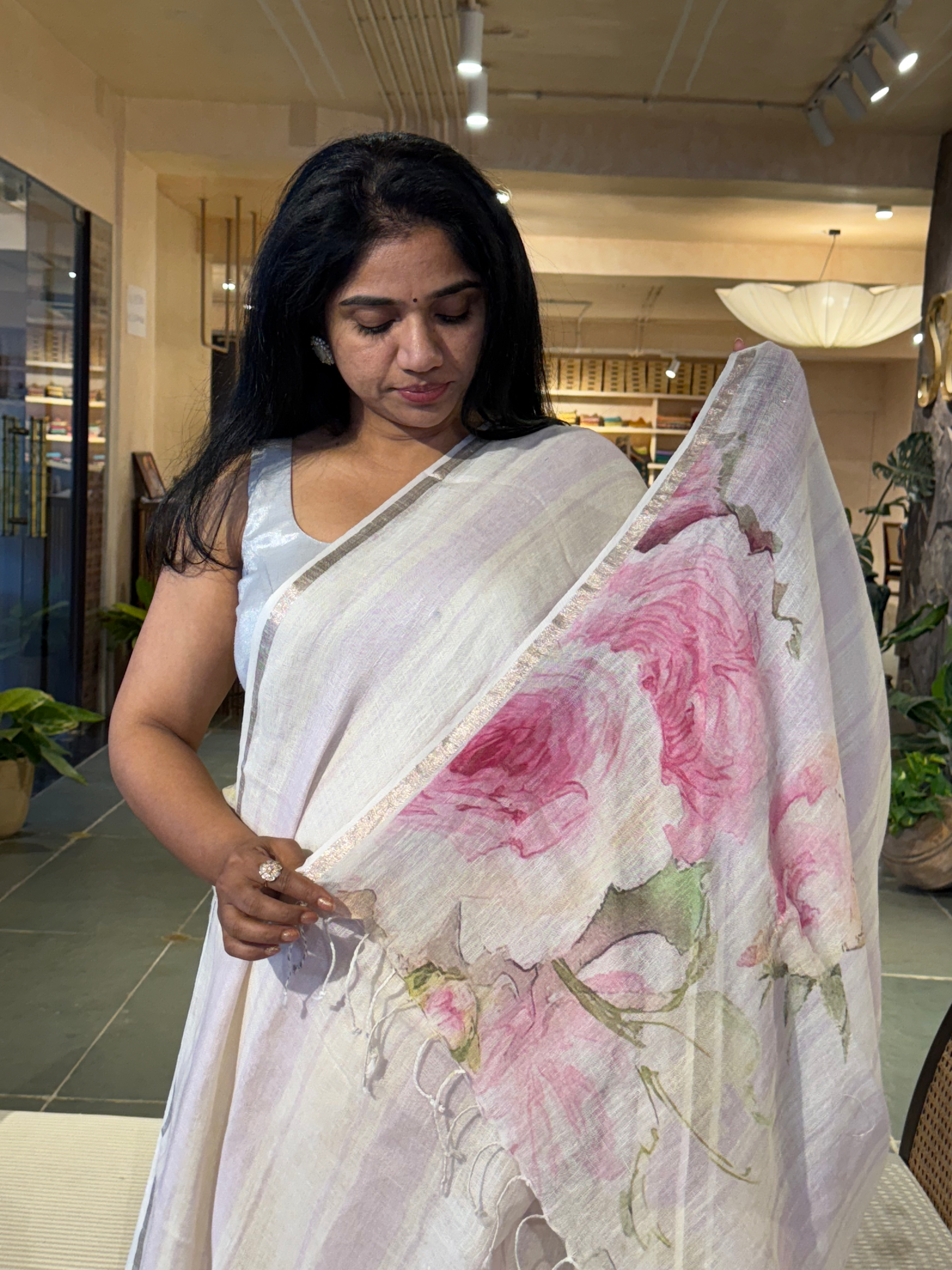 Ivory & Lilac Handloom Lenin Striped Saree With Statement Flower Pallu