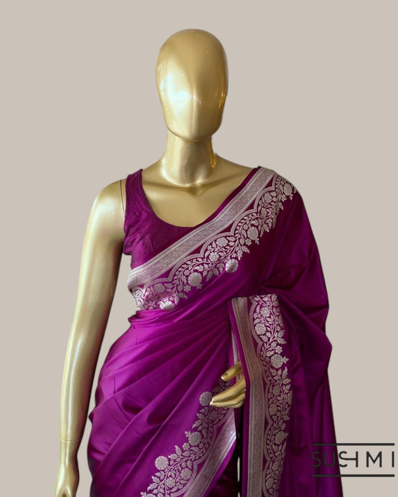 Majenta Purple Mashru Silk Saree With Straight and Scalloped Border