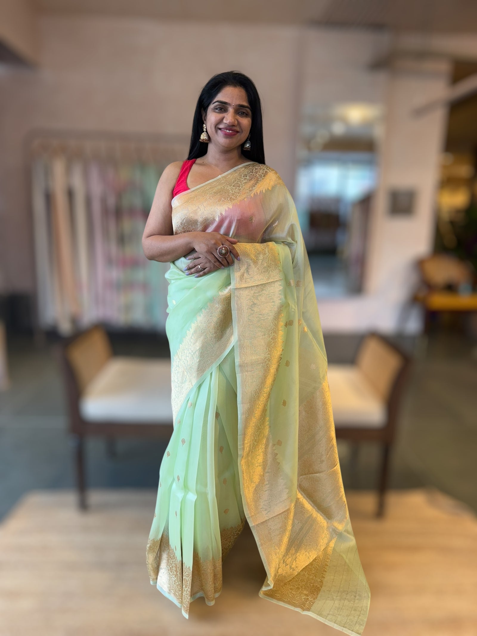 Light Apple Green Kora Banarasi Handloom Saree With Kaduwa Woven Motifs