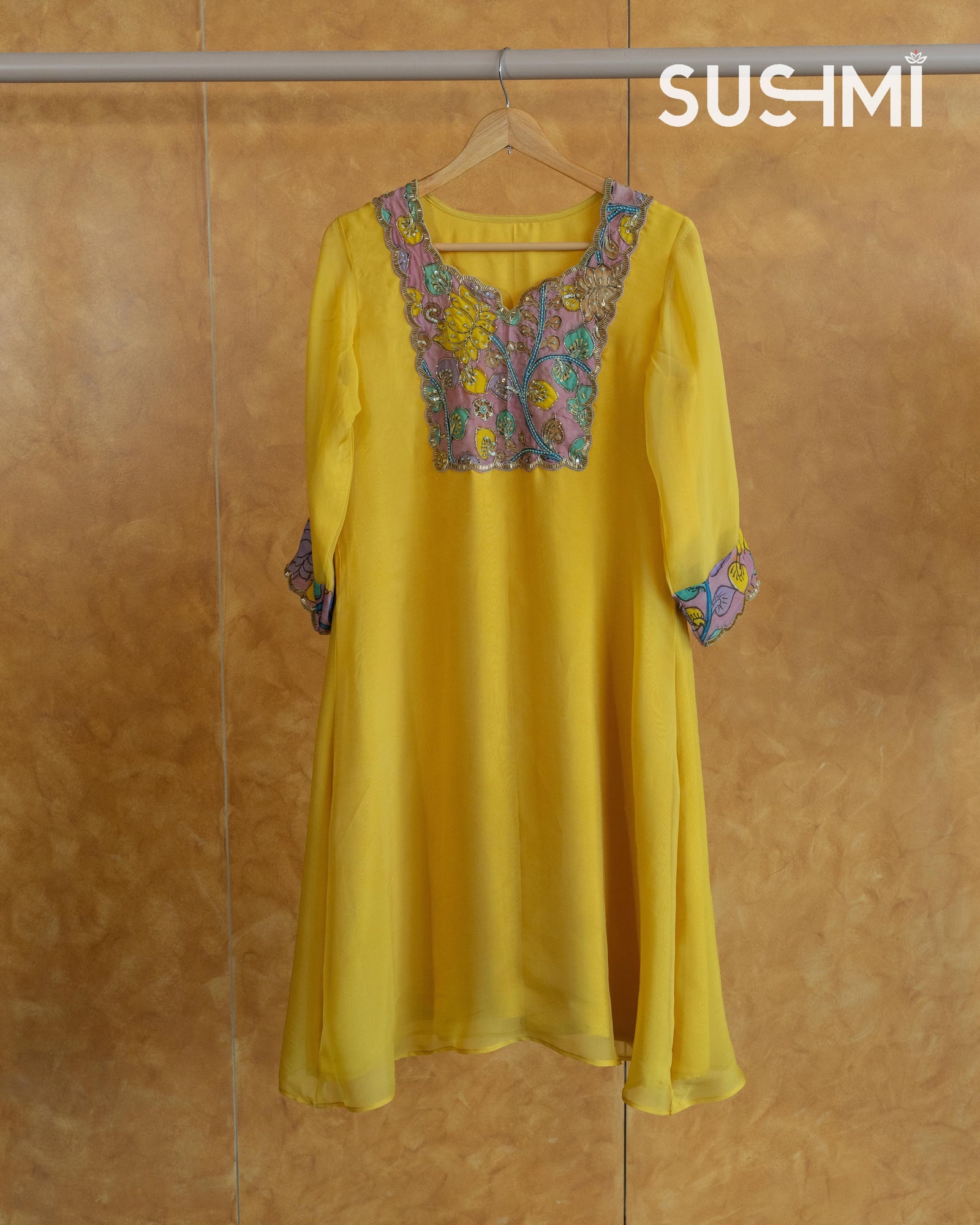 Organza and Pen Kalamkari Fusion Coordset