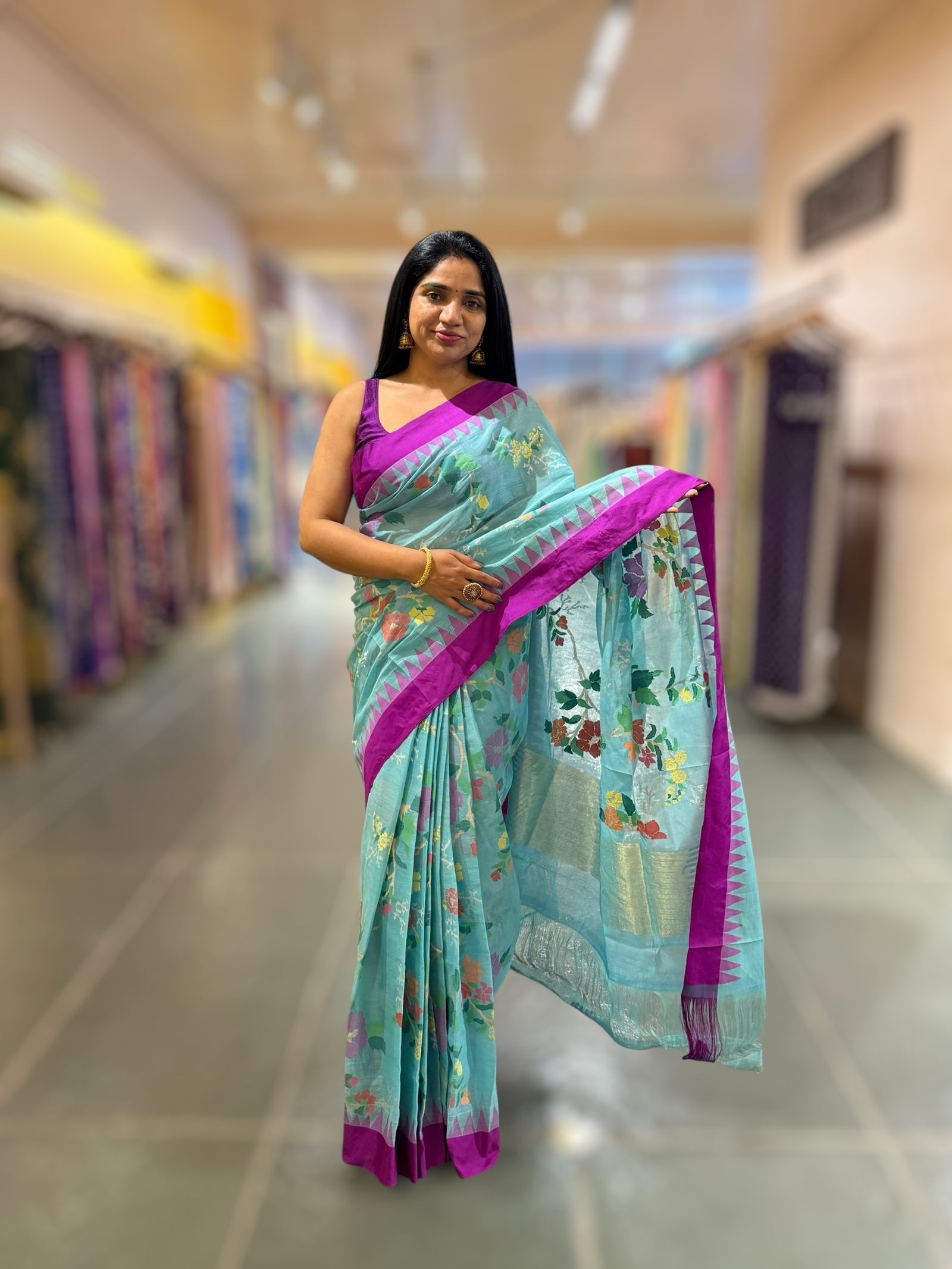 Ponduru Khadi Allover Jamdani Weave Saree With Premium 60/60 Count