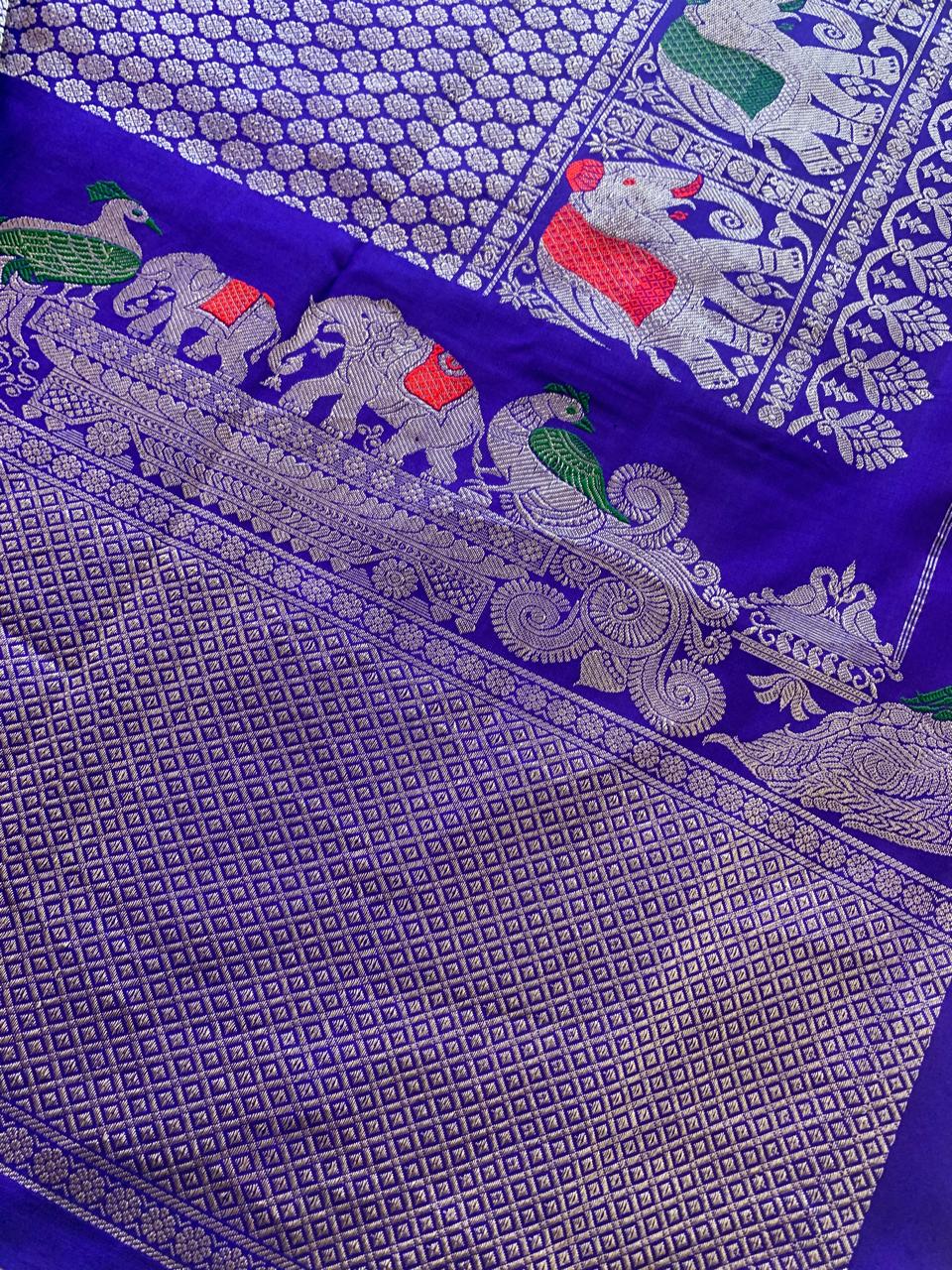 Royal Blue Pure Handloom Gadwal Saree Turning Borders