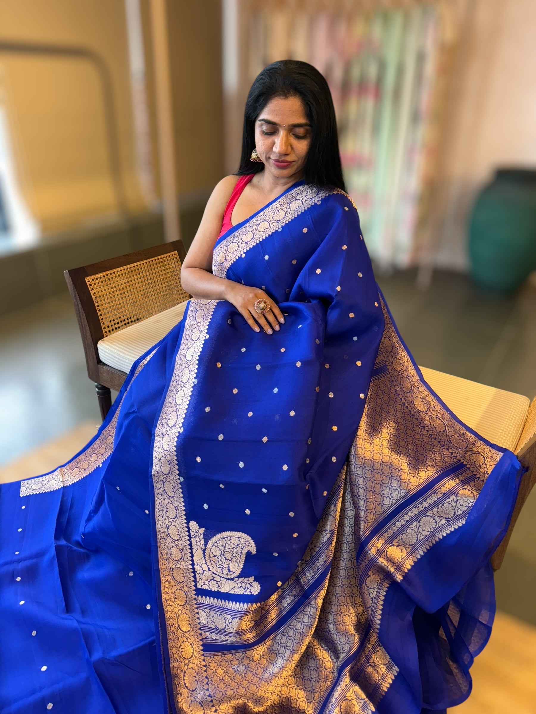 Royal Blue Pure Handloom Kora Banarasi Saree With Kaduwa Woven Motifs