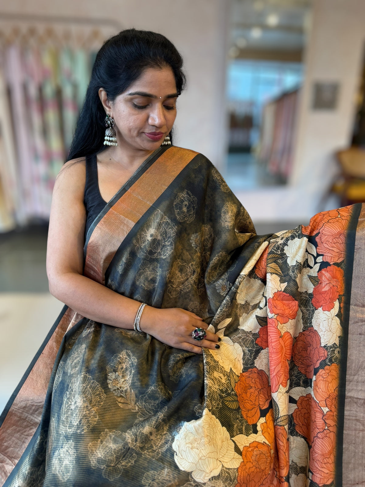 Kanchi Soft Silk Zari Checks Saree With 3D Statement Roses Print Allover