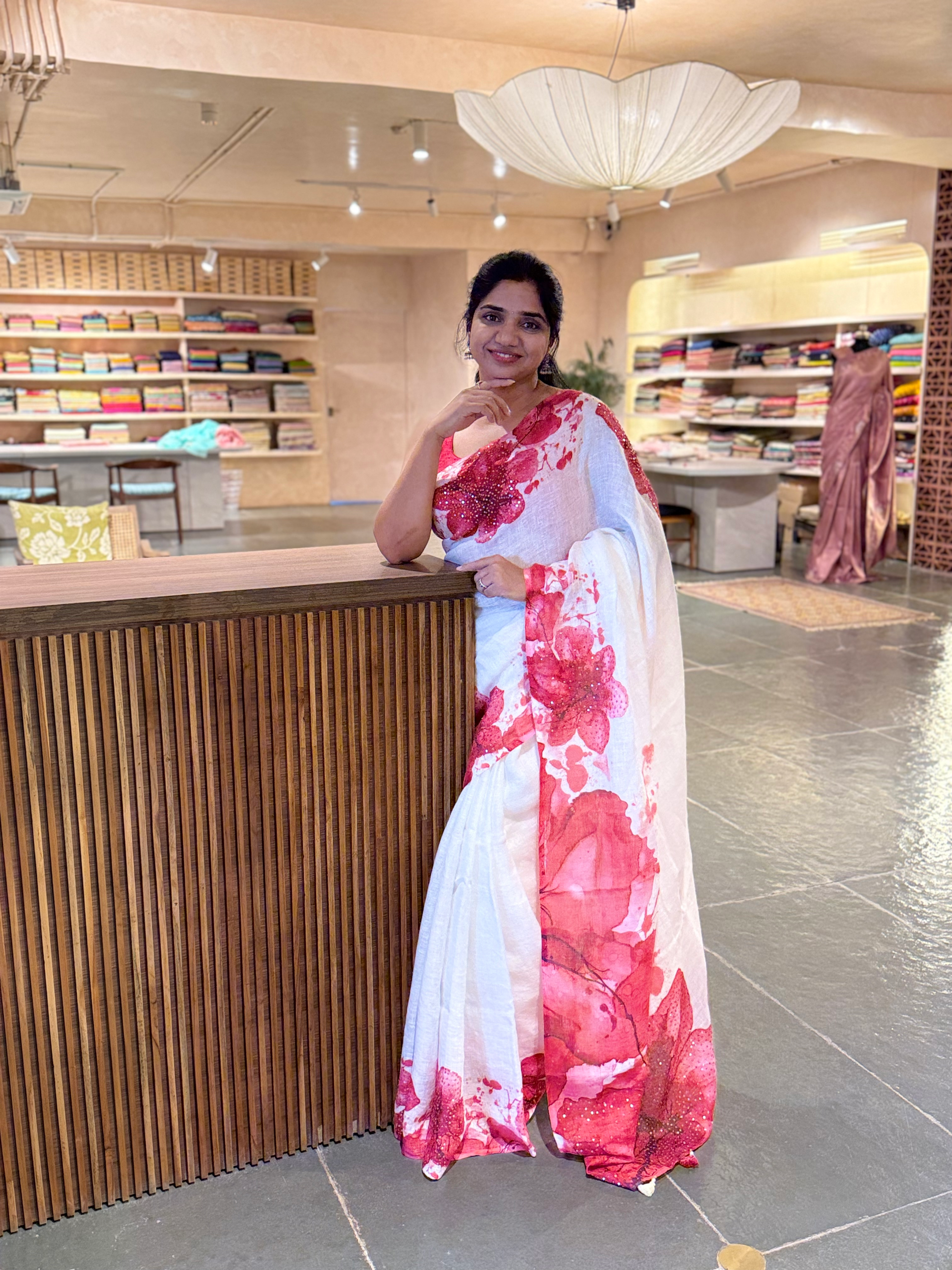 Pure Handloom Lenin Saree with Bold Floral print and handwork highlighting