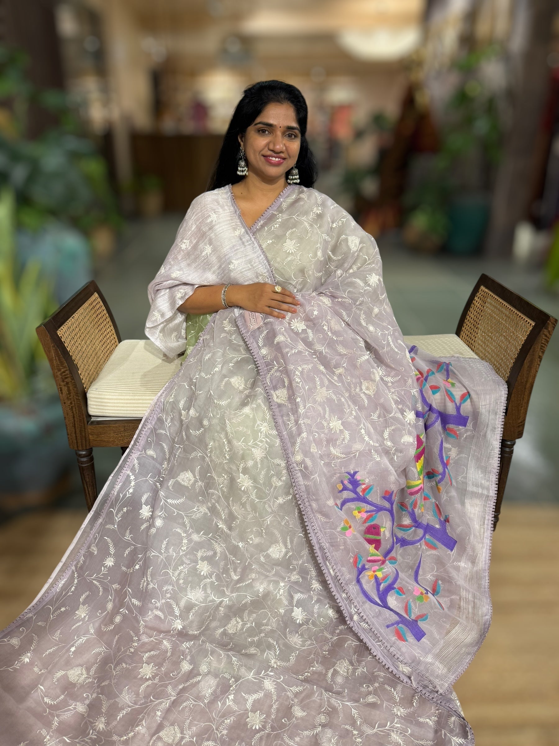 Lilac Pure Handloom Muslin Saree with Allover chikankari & Jamdnai Pallu