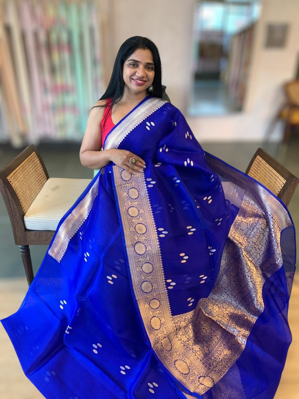 Royal Blue Pure Handloom Kora Banarasi Saree With Kaduwa Woven Motifs