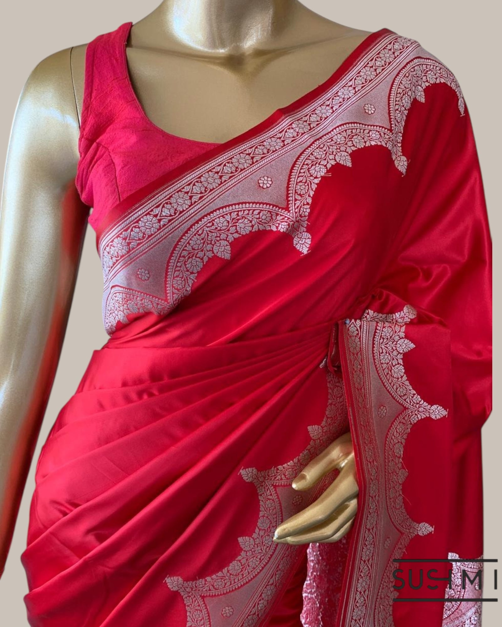 Chilli Red Mashru Silk Saree With Scalloped Border