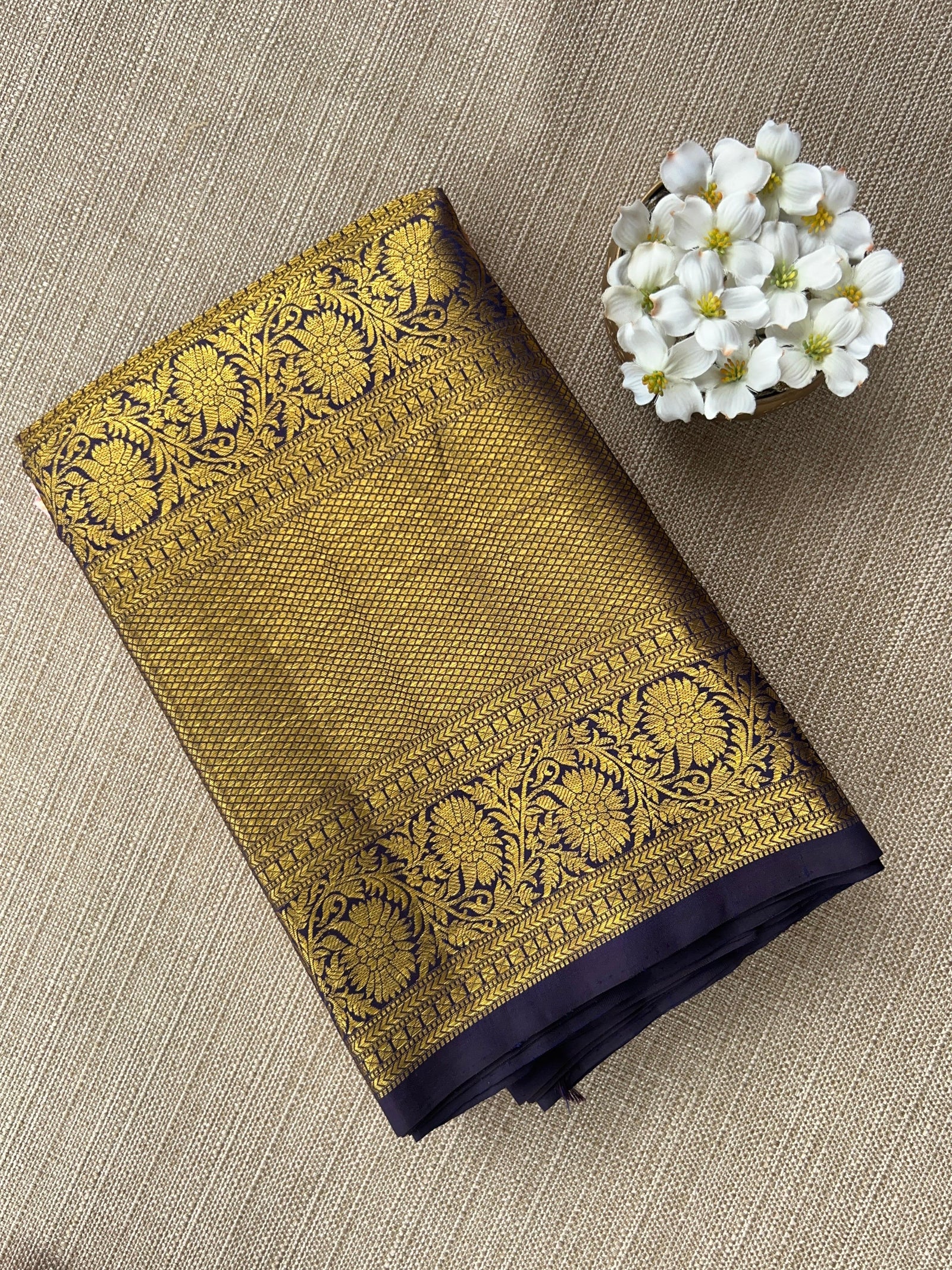 Elegant Pink Pure Kanchi Pattu Silk Saree with Midnight Blue Zari Border