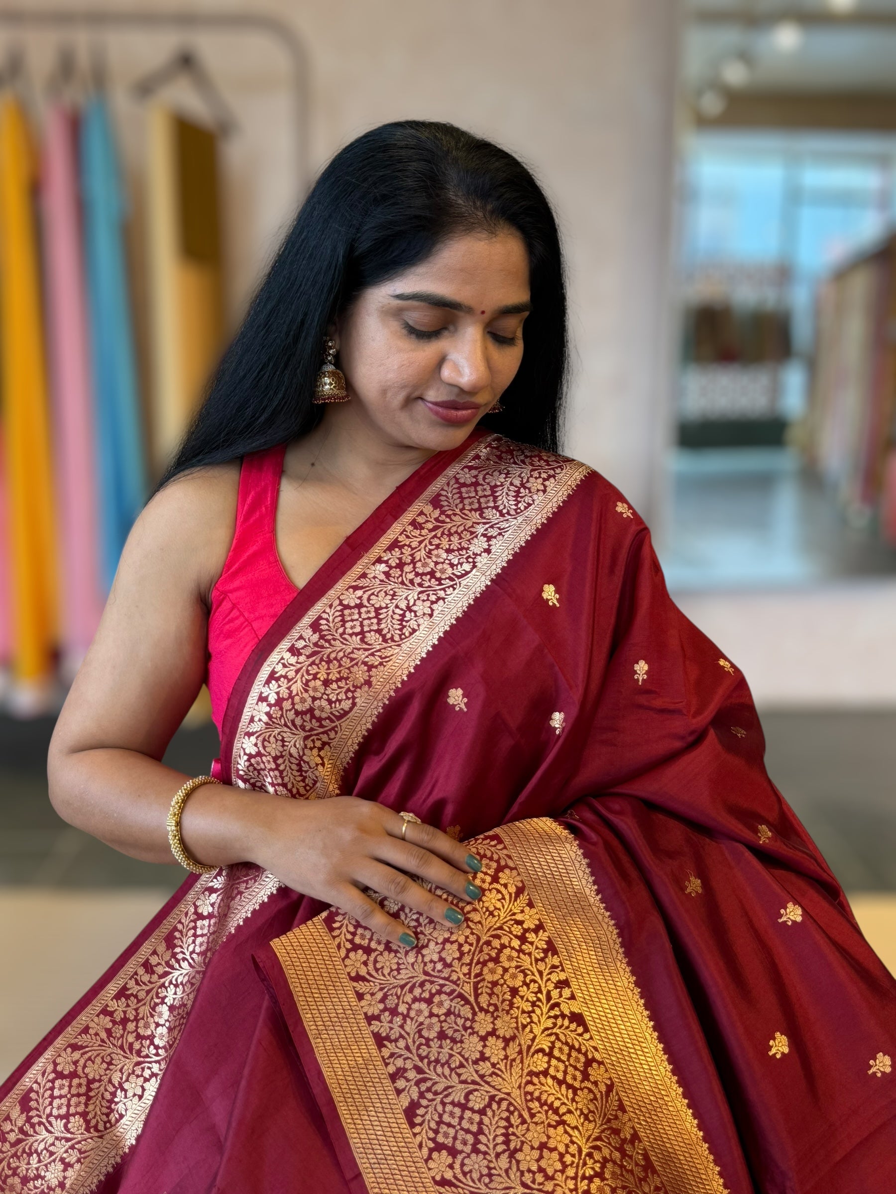 Burgundy Banarasi Raw Mango Silk Saree with Open Borders & Kaduwa Weaving